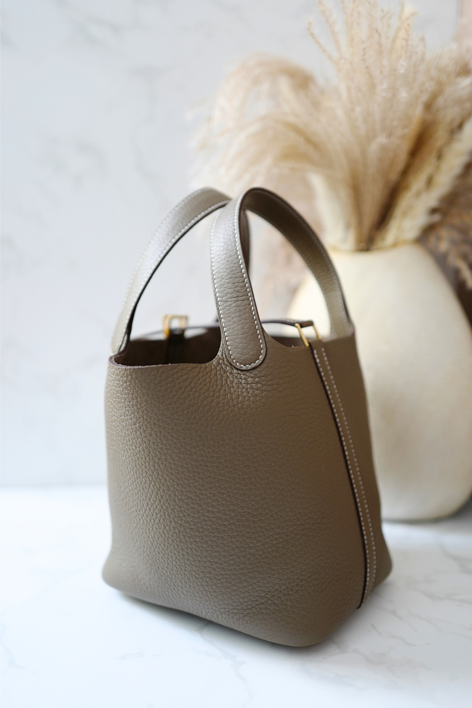BNIB Hermes Picotin 18 Etoupe Clemence Leather with Gold Hardware