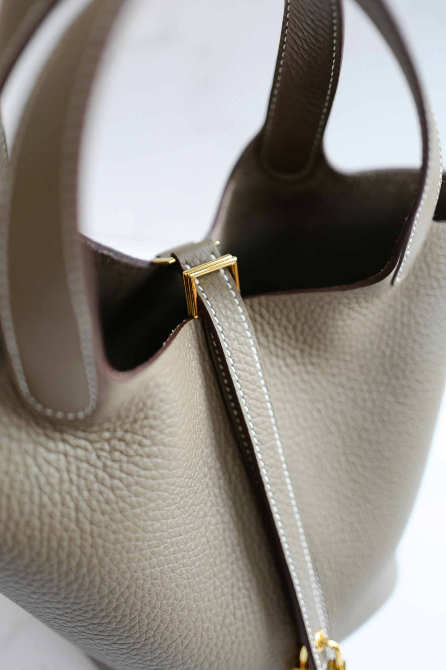 BNIB Hermes Picotin 18 Etoupe Clemence Leather with Gold Hardware