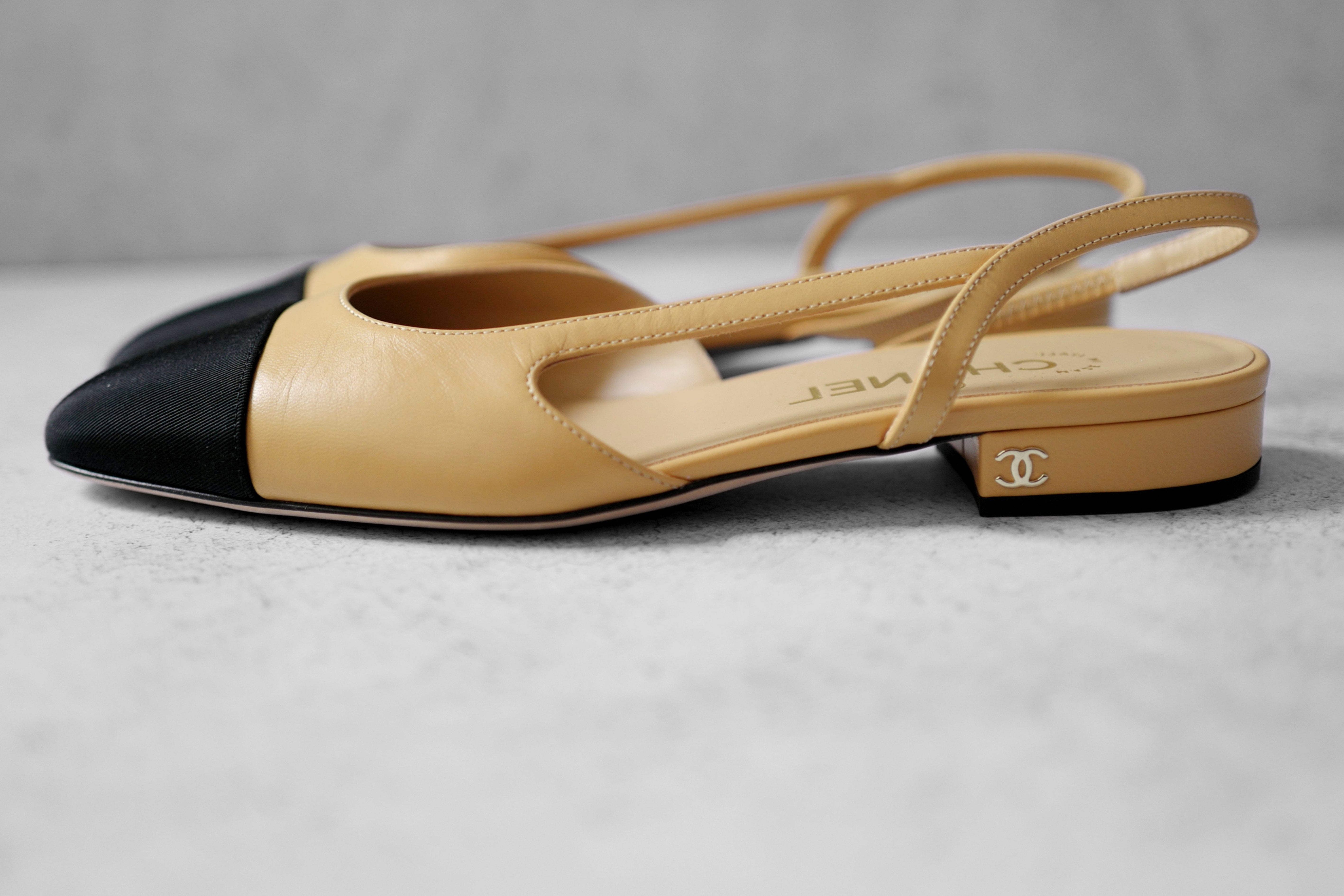 Chanel 26S Slingbacks Beige Black Goatskin Grosgrain Size 38