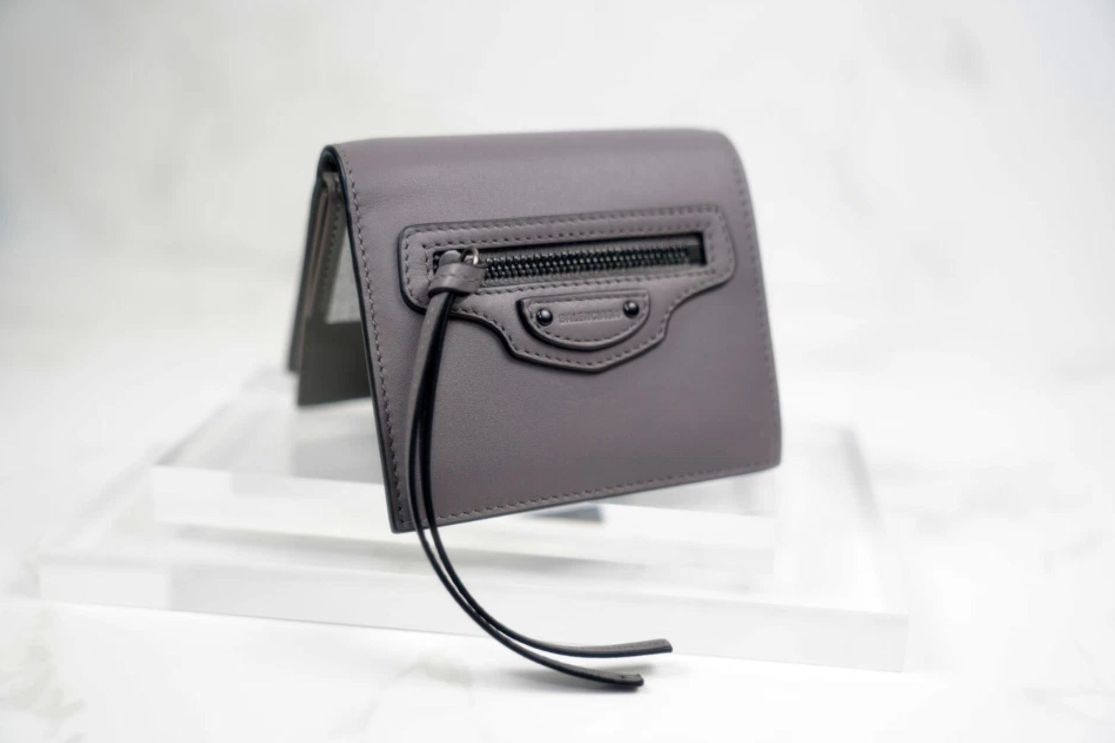 BNIB Balenciaga Women's Neo Classic Mini Wallet in Dark Grey Calfskin