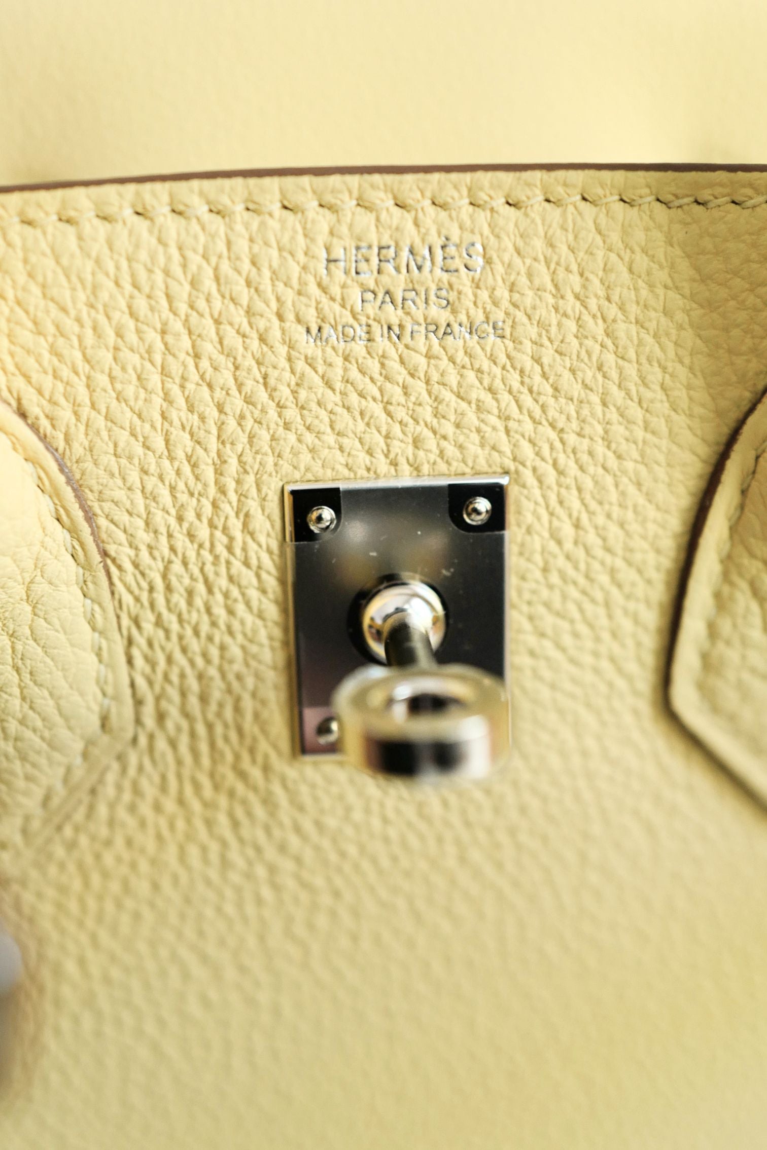 Hermès Birkin 25 Jaune Poussin Togo Leather Palladium Hardware G Stamp