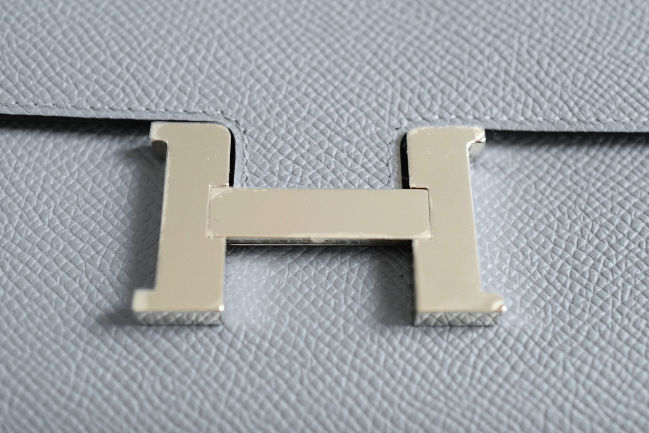 BNIB Hermes Constance To Go Wallet Gris Pantin Epsom Calfskin Palladium Hardware