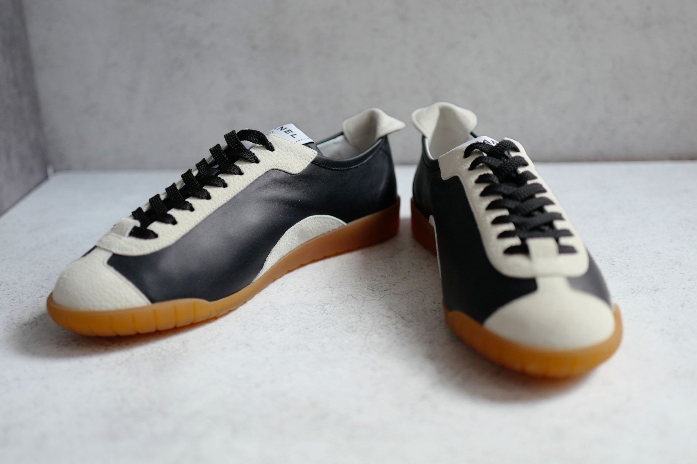 NEW Chanel 26P Sneakers Black White Calfskin Embossed Suede Size 39