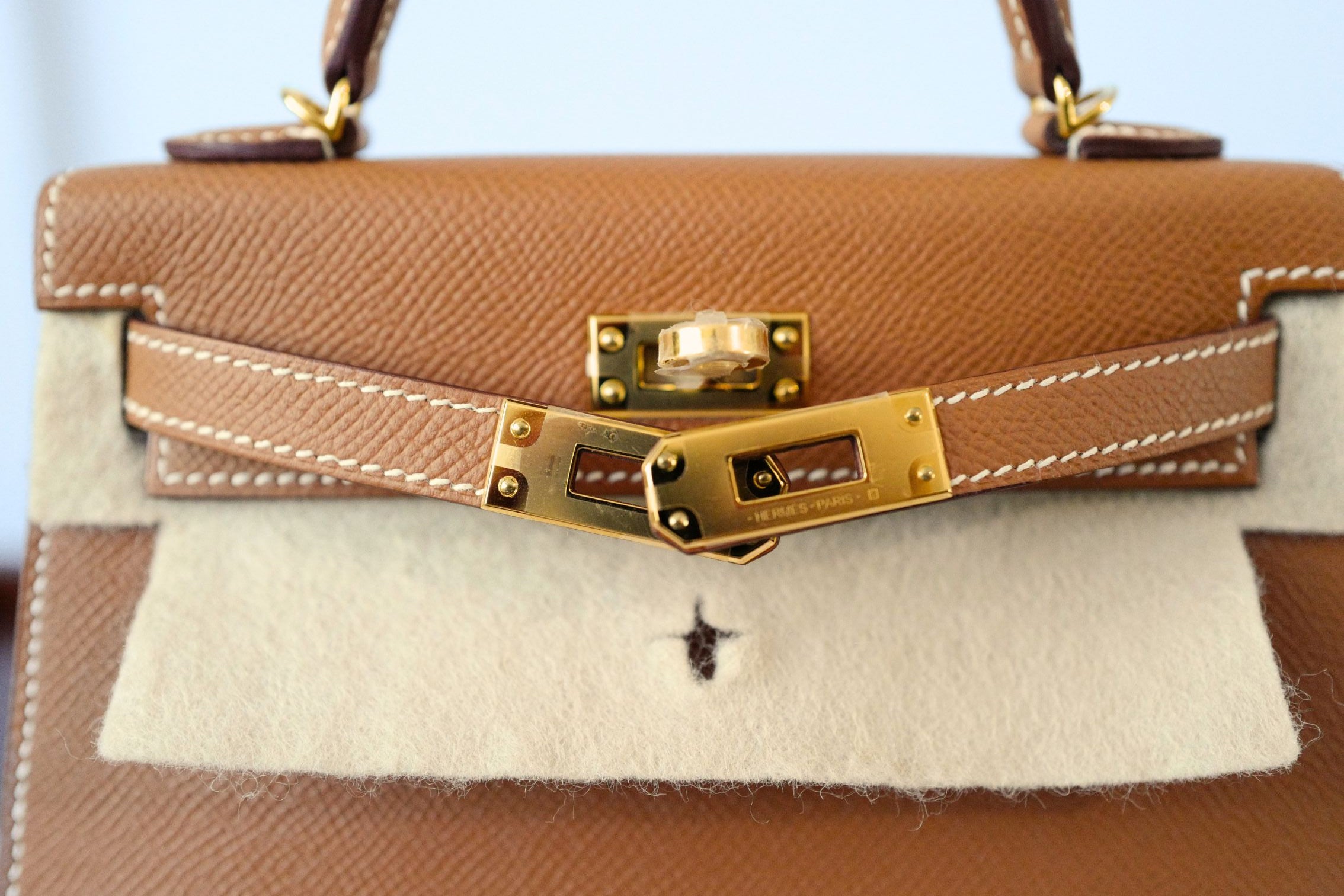 NEW Hermes Mini Kelly Gold Epsom Calfskin Gold Hardware