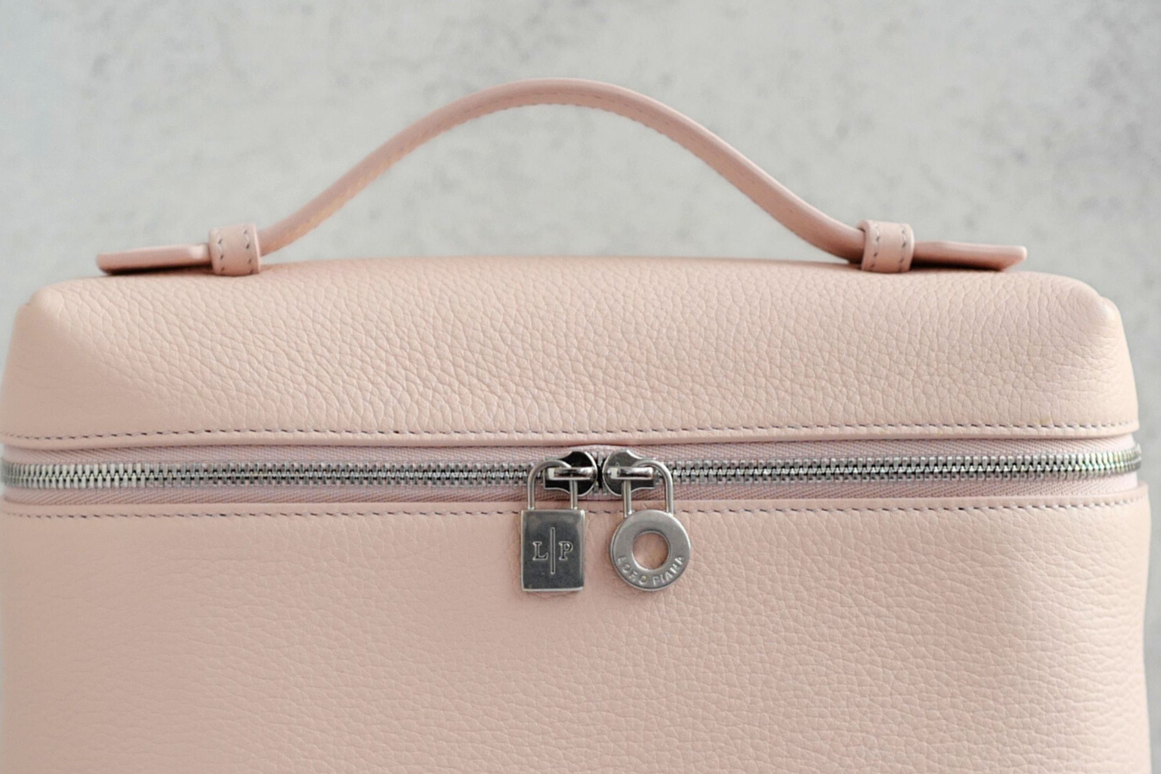 BNIB Loro Piana Extra Pocket backpack L23.5 in Candoglia Marble Rose Sakura Pink