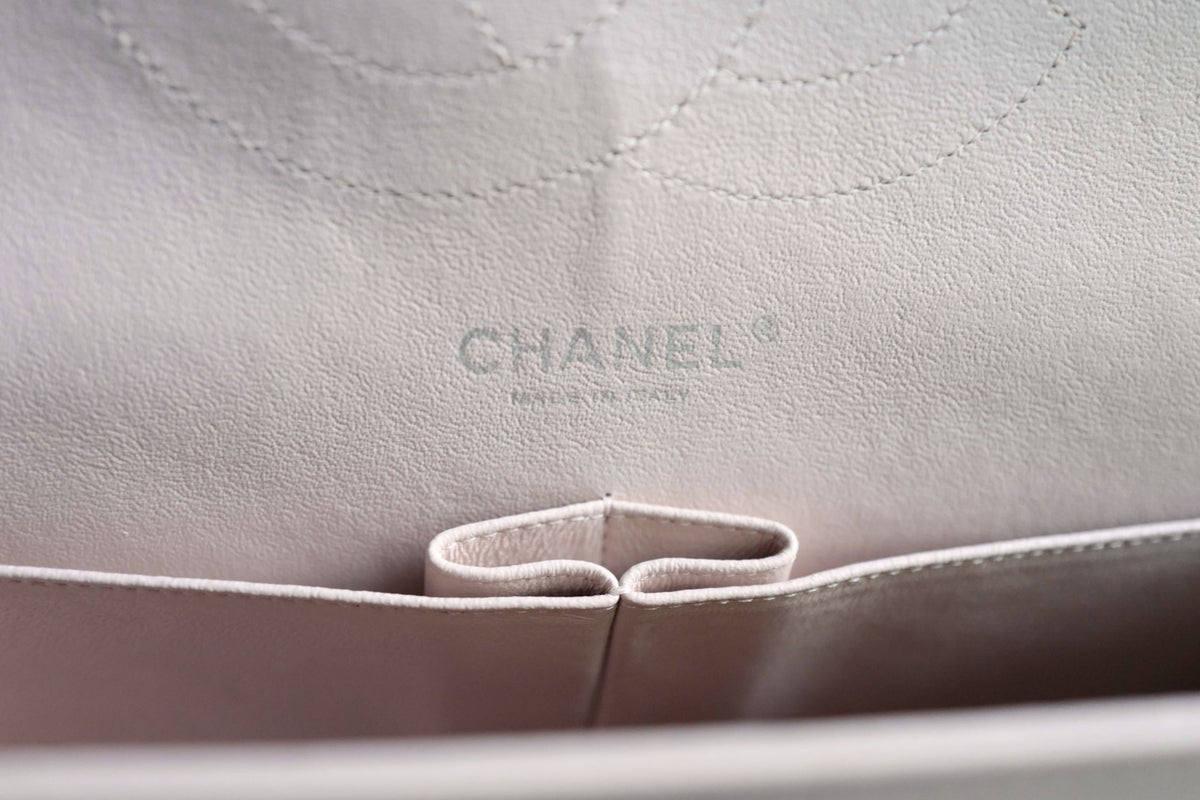 Preowned Chanel Jumbo Classic Flap in Baby Pink Rose Clair Lambskin #13