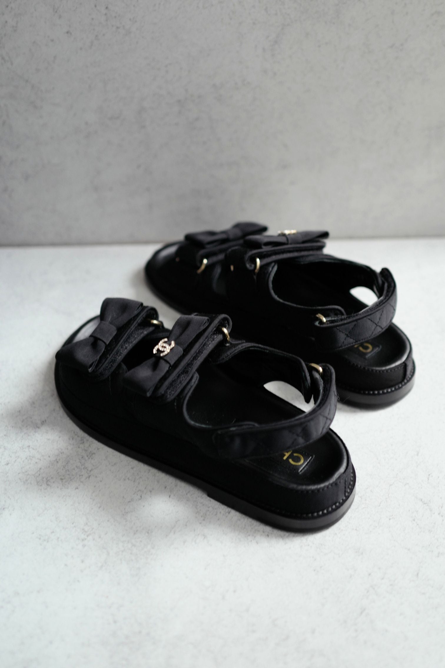 BNIB Chanel Dad Sandal CC Crystals In Black With Bows Size 38 - Limited