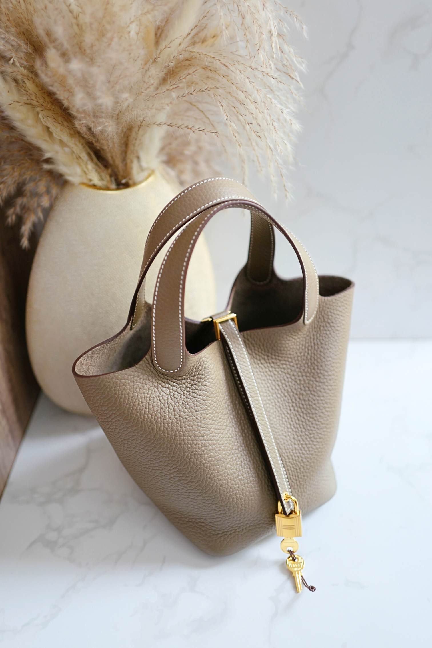 BNIB Hermes Picotin 18 Etoupe Clemence Leather with Gold Hardware