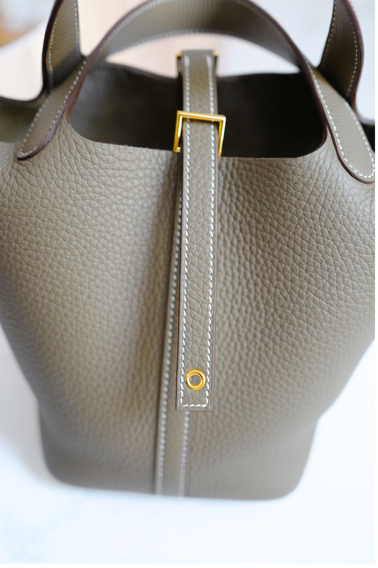 BNIB Hermes Picotin 18 Etoupe Clemence Leather with Gold Hardware