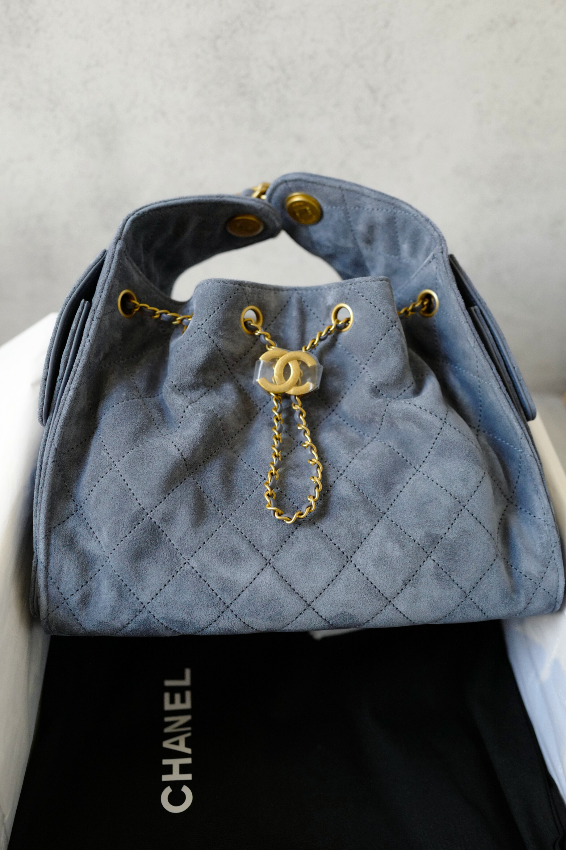 BNIB Chanel Hobo Bag 25K Blue Suede Quilted Gold Chain CC Logo