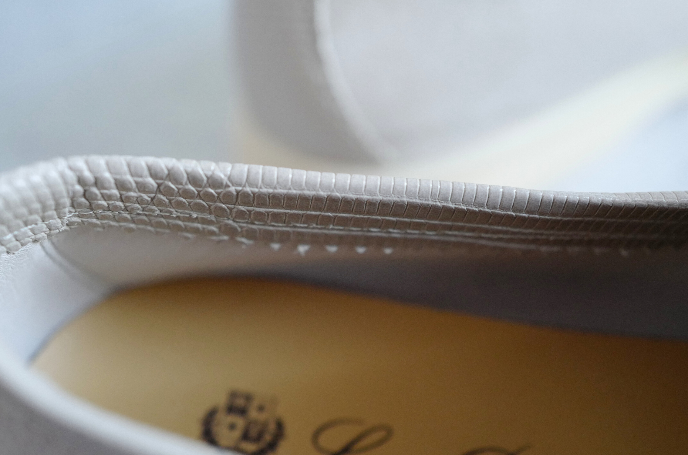 Loro Piana Pearl Walk Infinito Lizard Loafers Pearl Beige My Charms Size 36.5