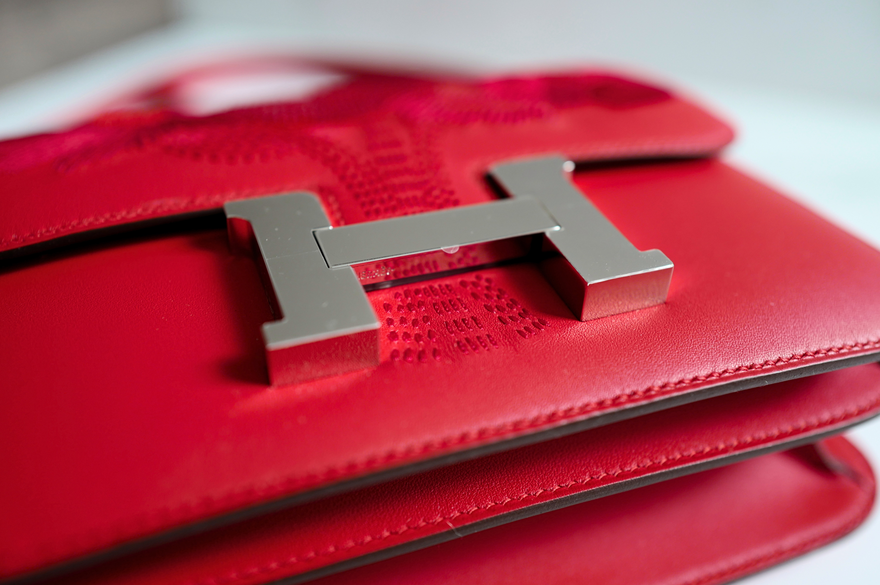 BNIB Hermes Mini Constance 18 Mirror Dancing Flowers Rouge Coeur with Palladium HW 2025