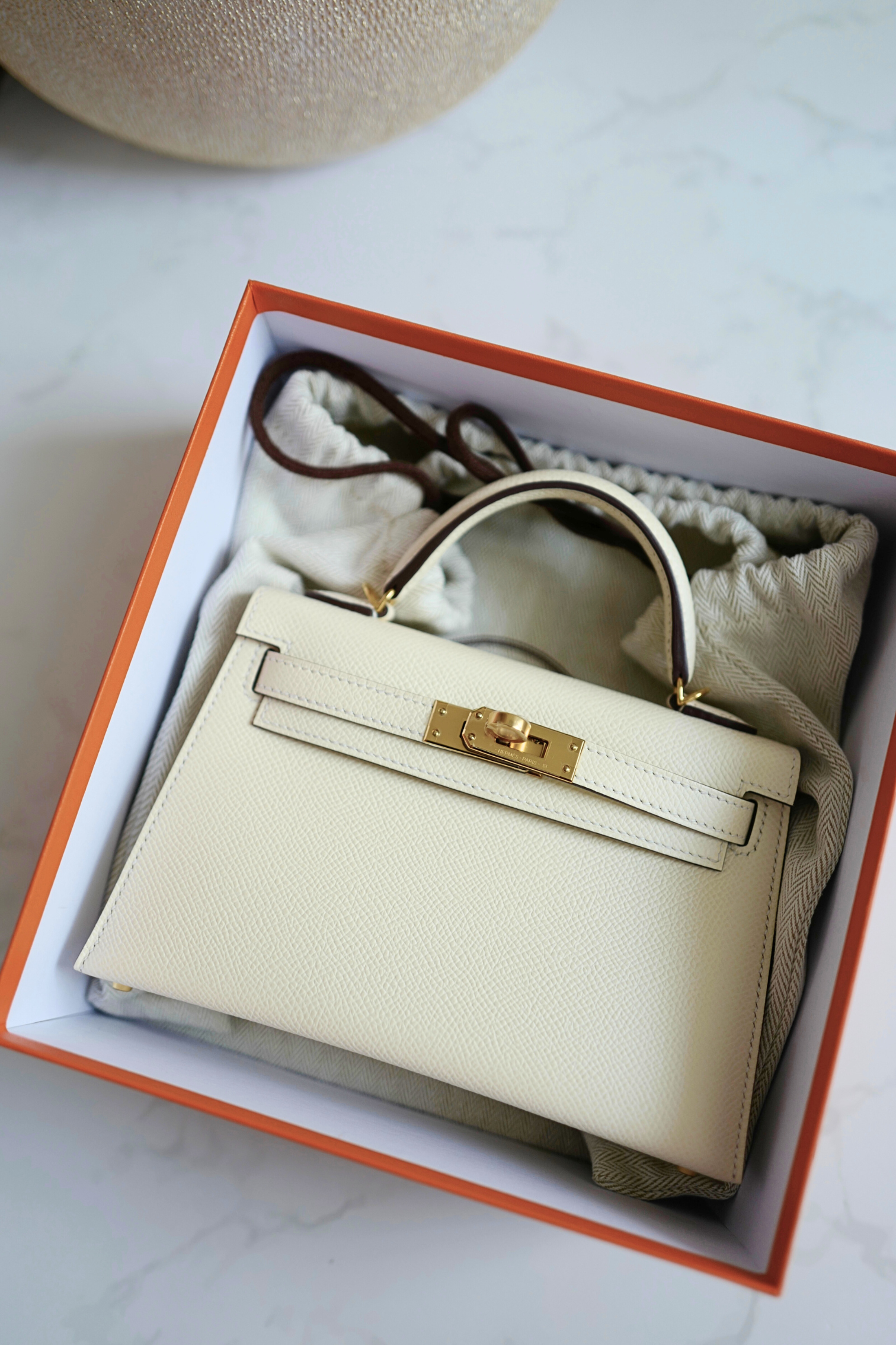 BNIB Hermès Mini Kelly 20 in Nata Epsom Leather Gold HW