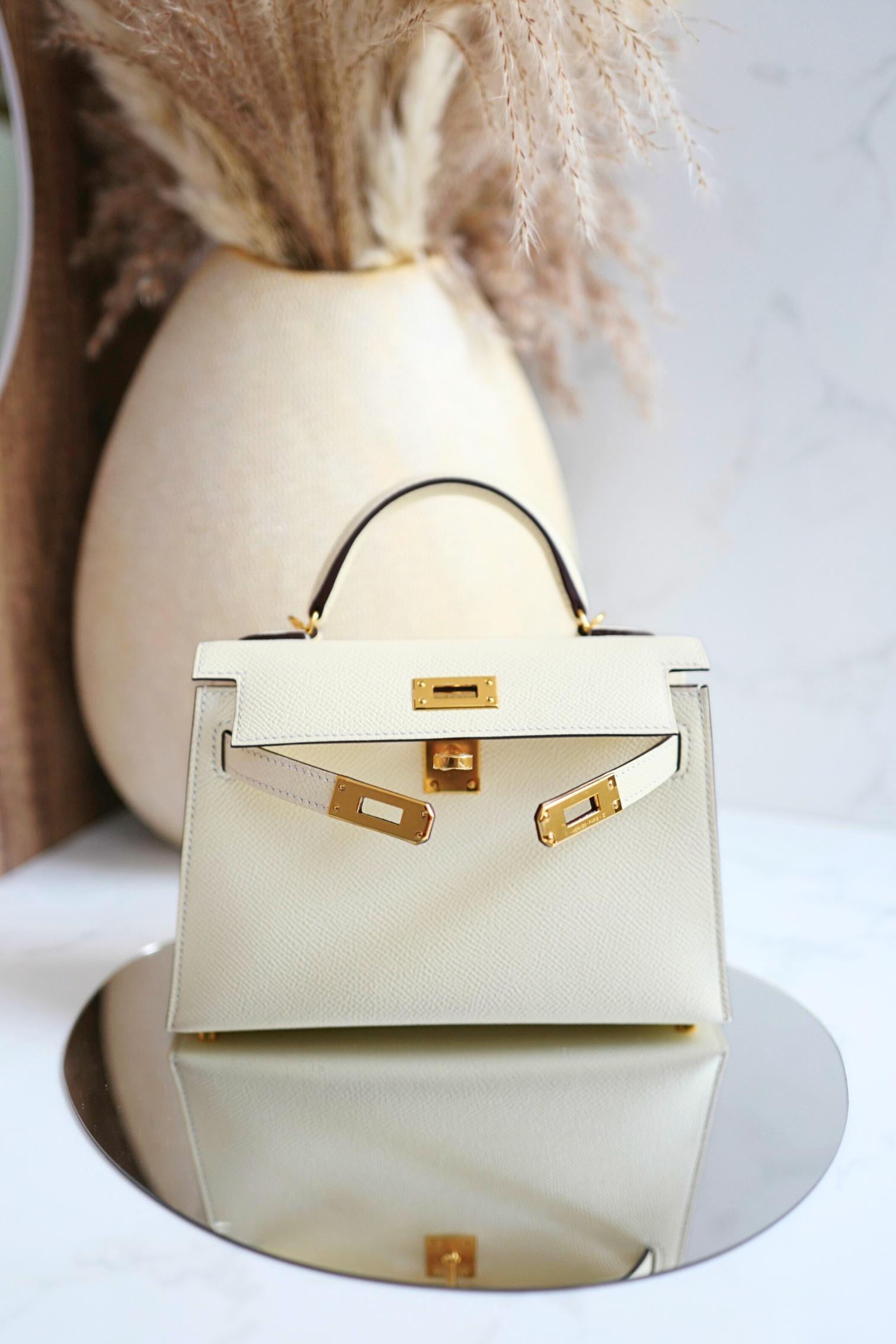 BNIB Hermès Mini Kelly 20 in Nata Epsom Leather Gold HW