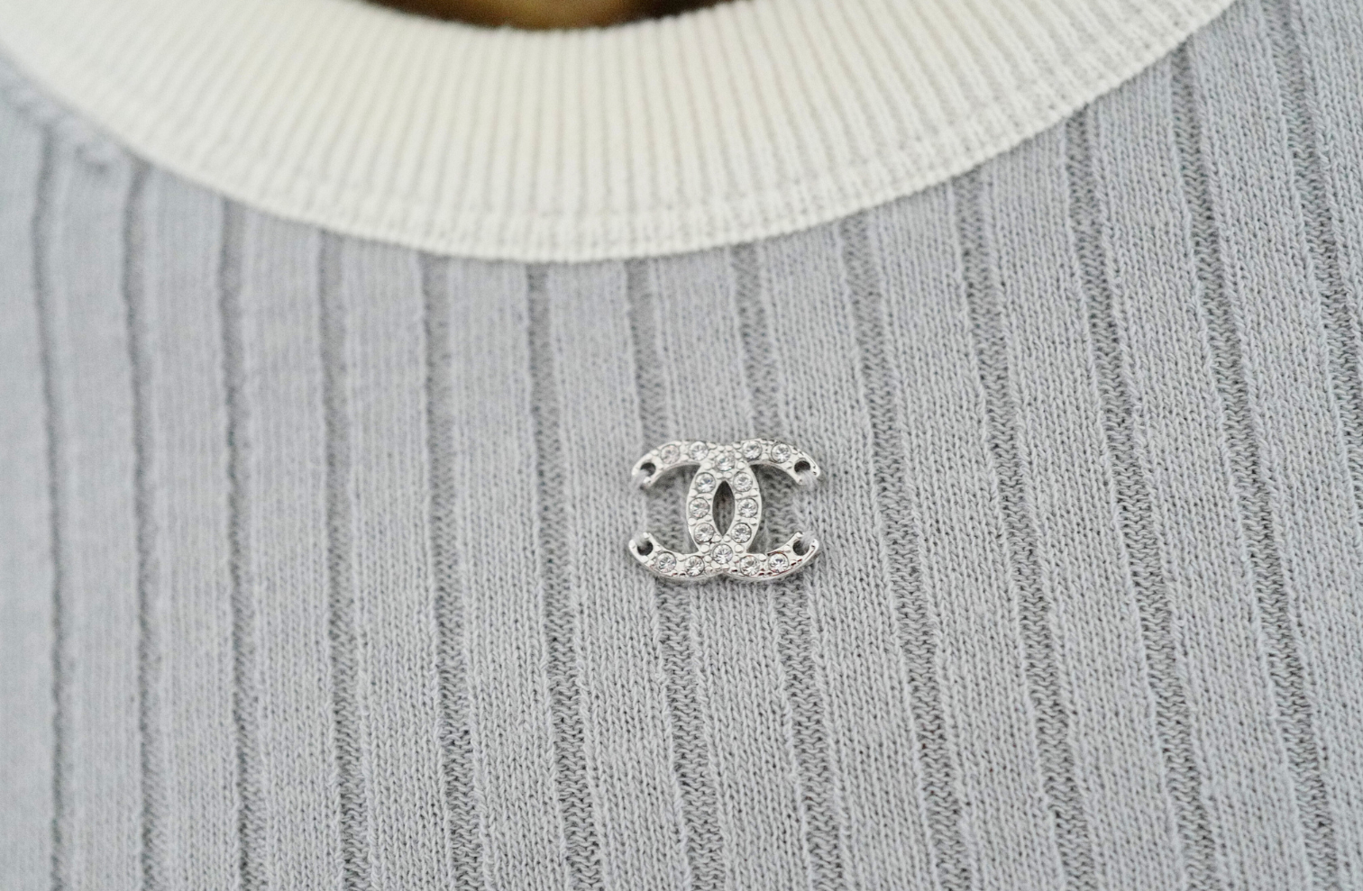 NEW Chanel Coco Beach 2025 Collection T-Shirt Grey size 34