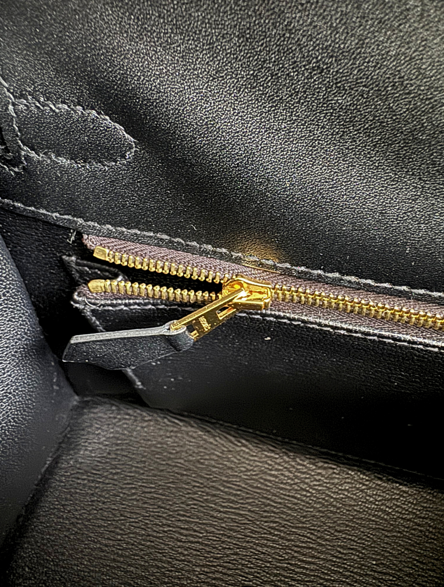 Hermes Kelly 25 Black Tadelakh Sellier Gold HW Complete Original Receipt NEW