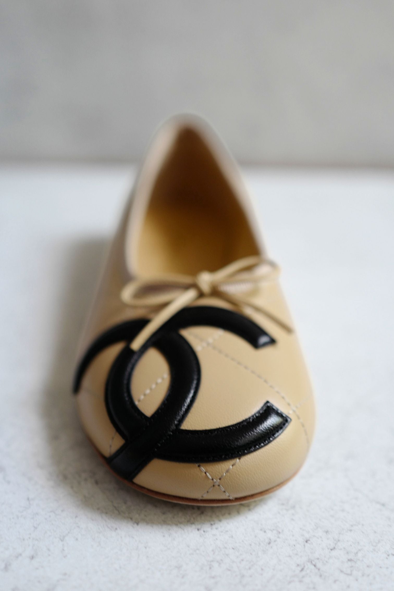 Chanel 26M Coco Beach Ballet Flats Beige Lambskin Size 37