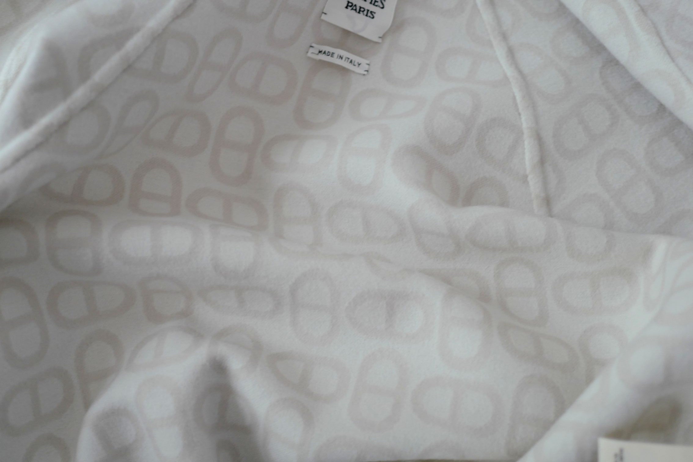 Hermès Jacket Chaine d'Ancre Blanc Sable Virgin Wool Size 36
