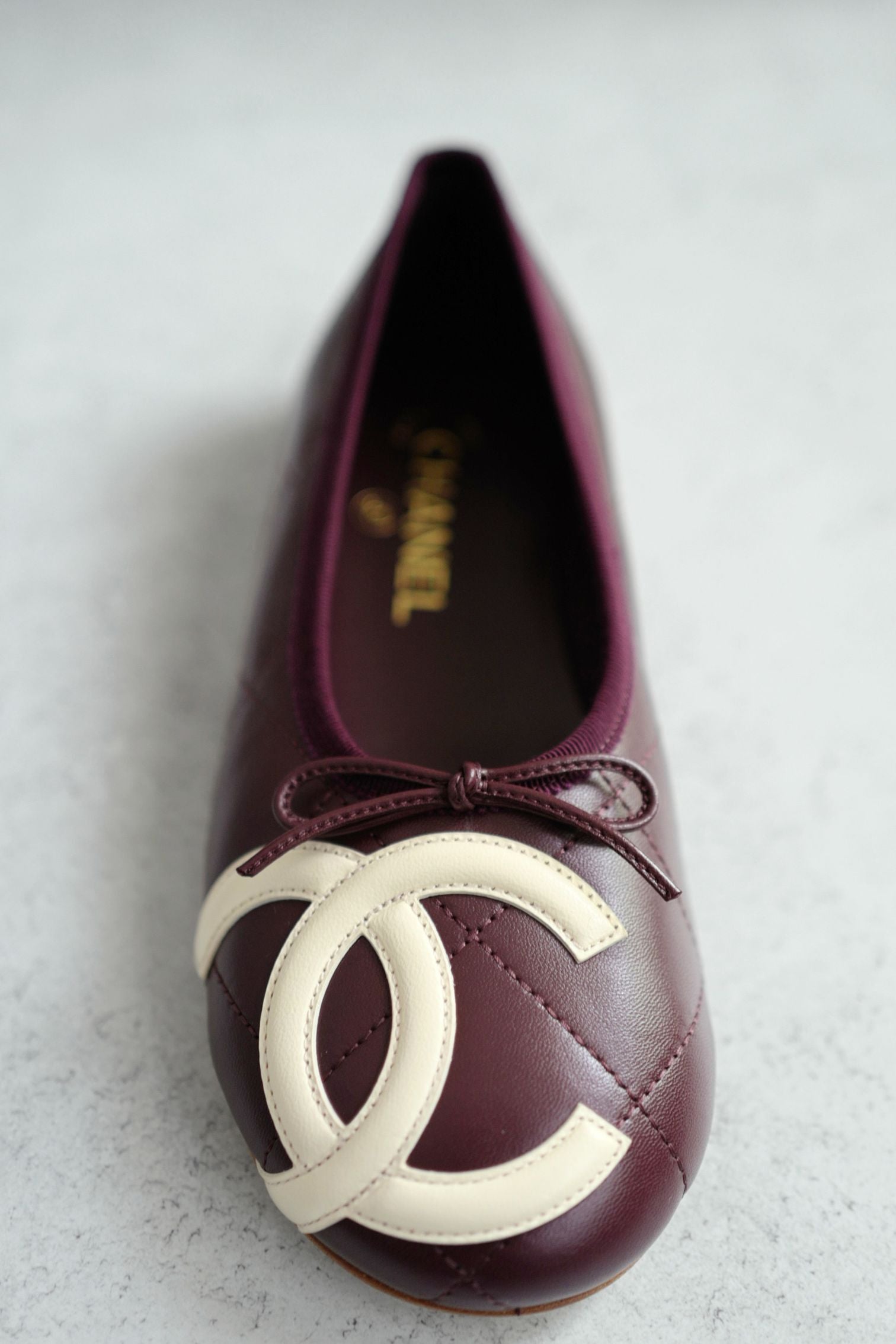 Chanel 26M Coco Beach Ballet Flats Burgundy White Lambskin Size 37