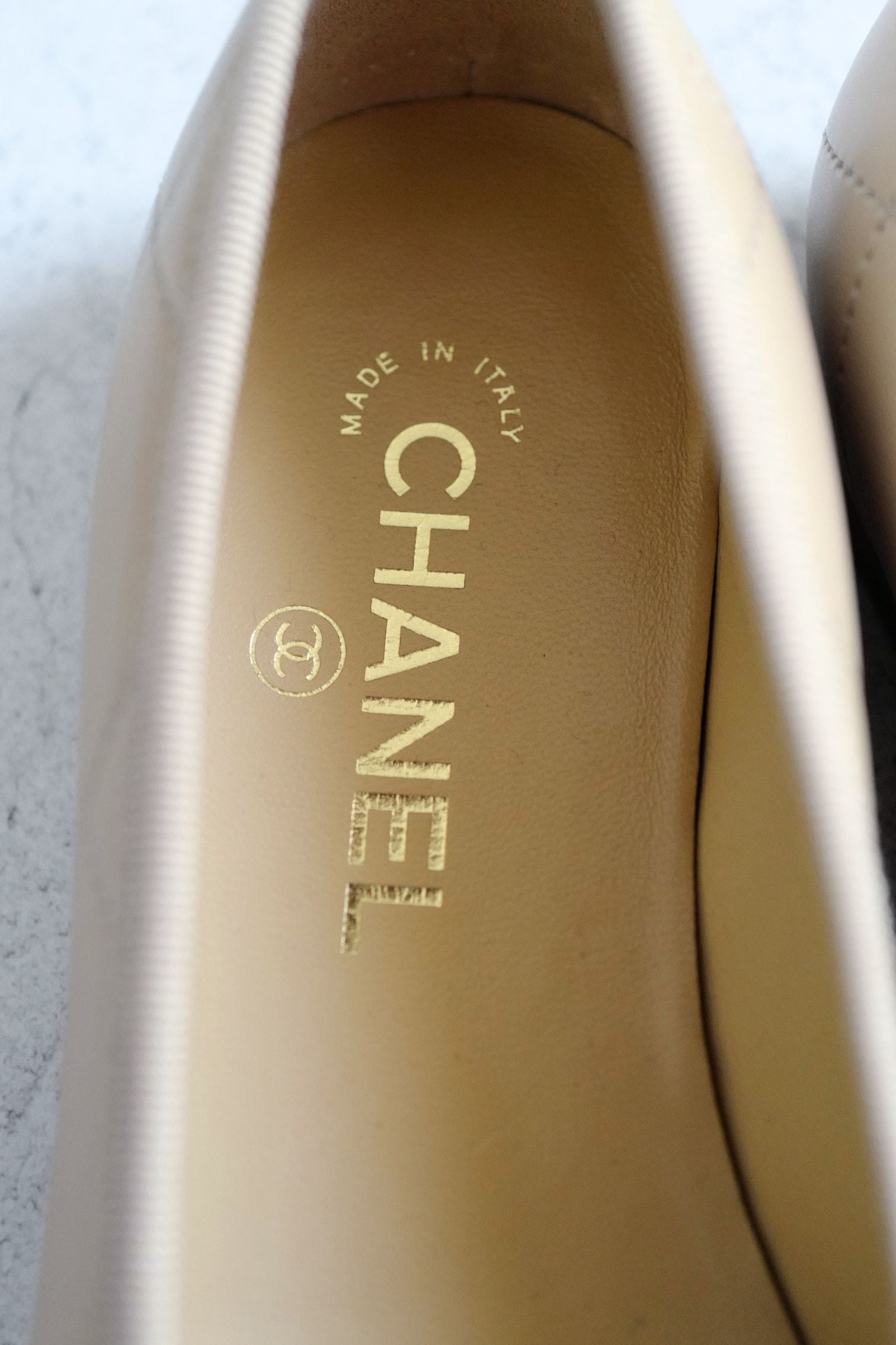 Chanel 26M Coco Beach Ballet Flats Beige Lambskin Size 37.5