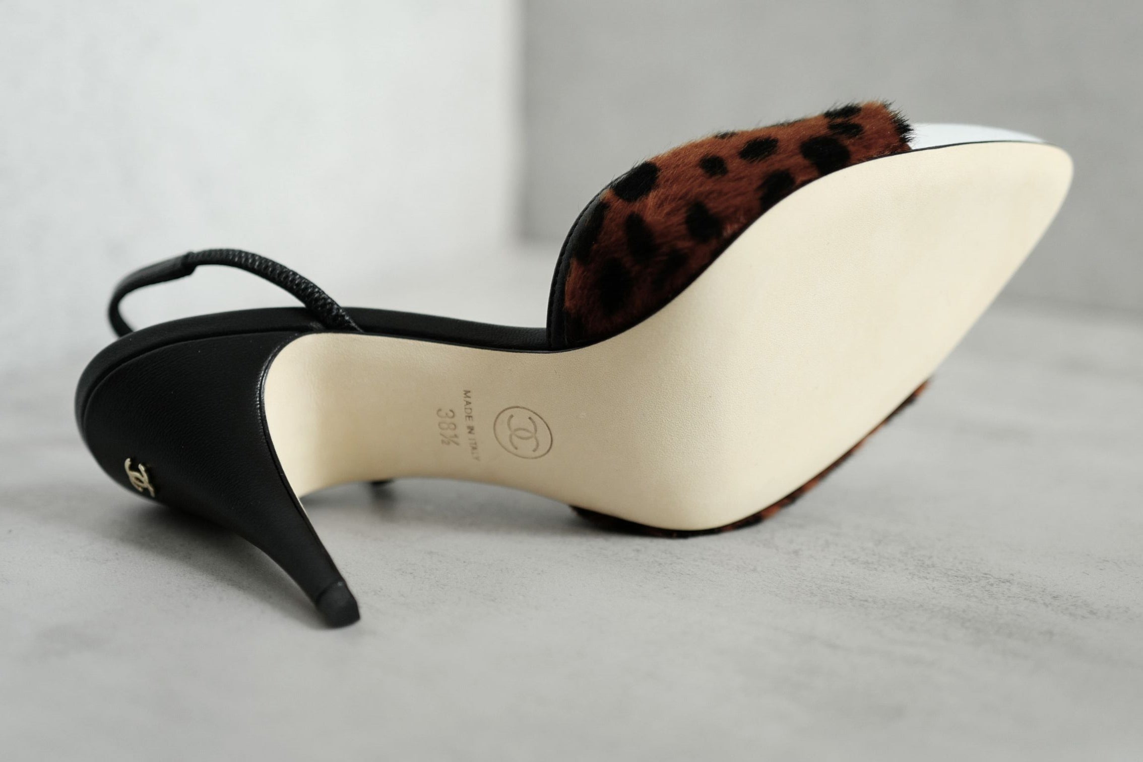 Chanel 26A Métiers d’Art Matthieu Blazy Slingback Heels Leopard size 38.5