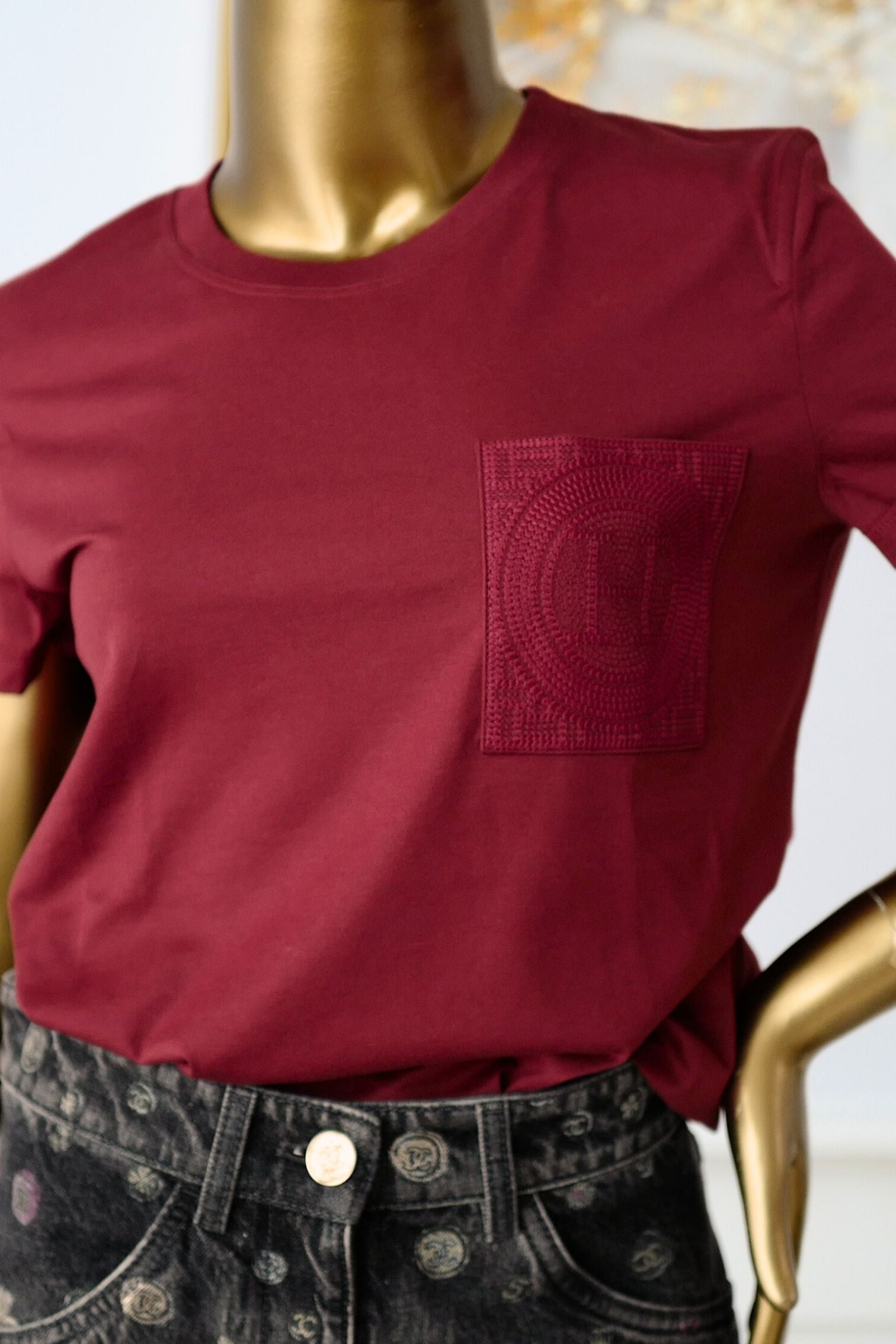 Hermès Embroidered Pocket T-Shirt Rouge Carmin Cotton Crewneck Size 36