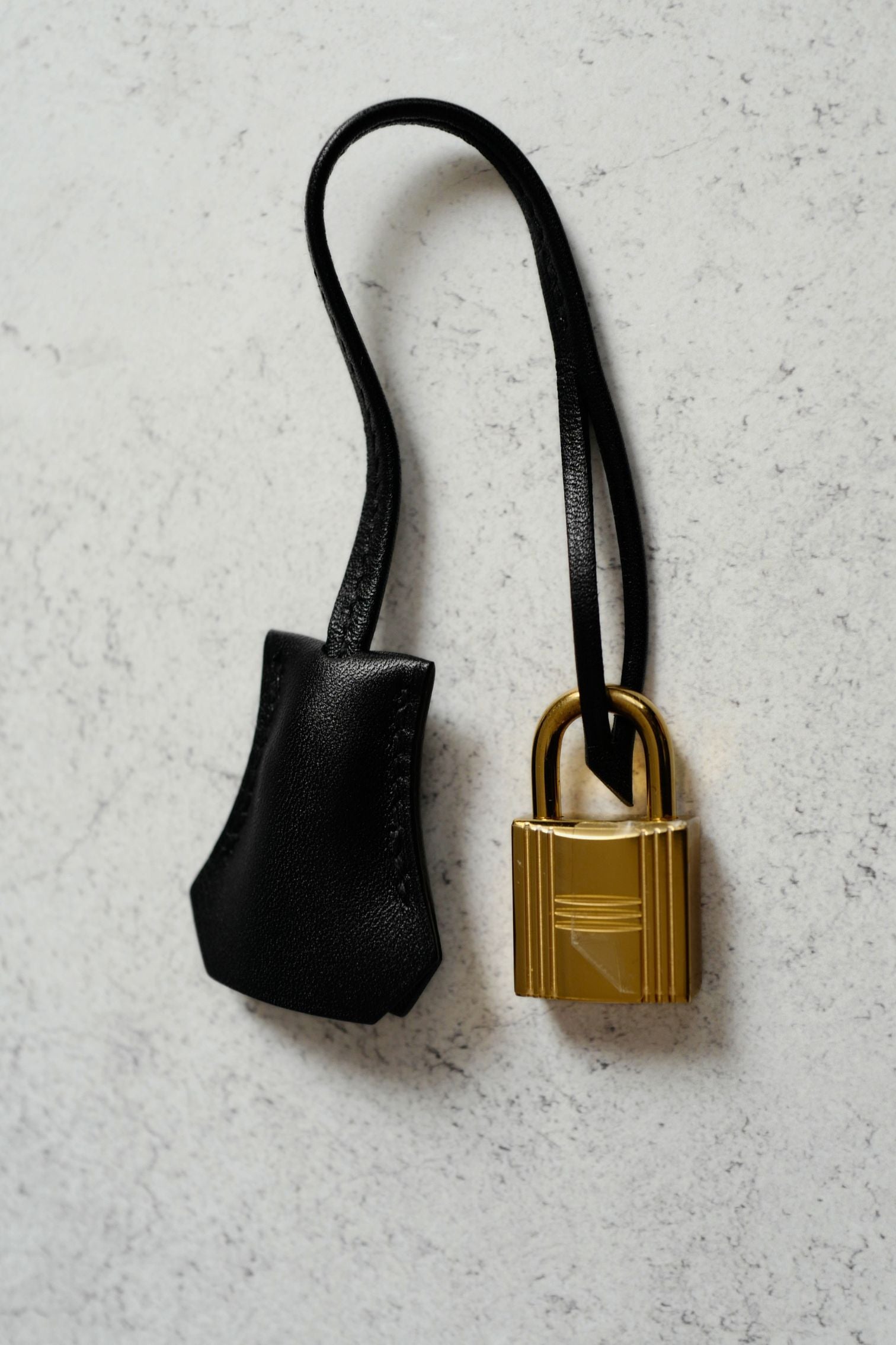Hermes Kelly 25 Black Tadelakh Sellier Gold HW Complete Original Receipt NEW