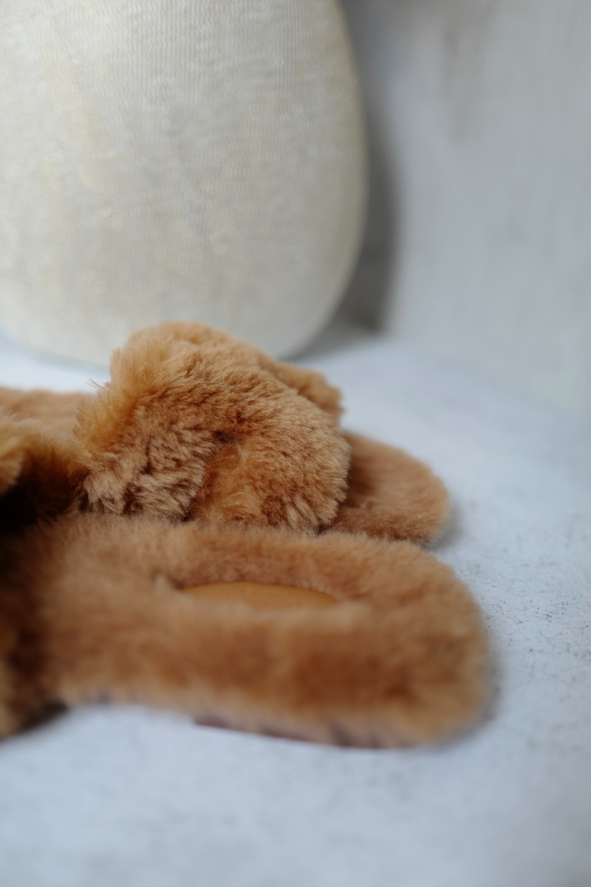 New Hermès Oran Sandal in Sheep Fur Naturel Size 38.5