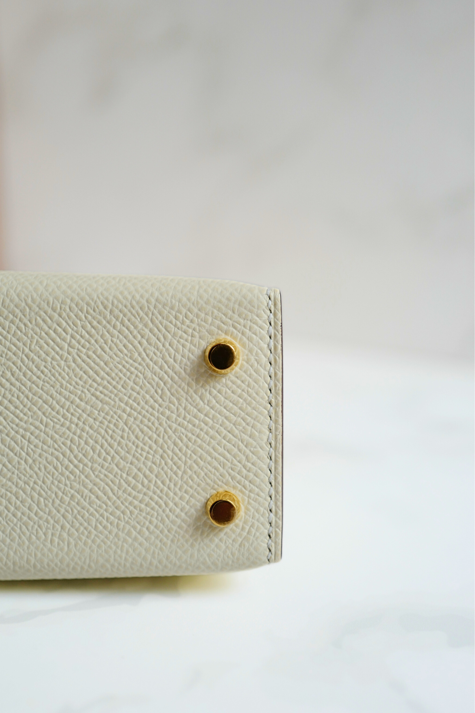 BNIB Hermès Mini Kelly 20 in Nata Epsom Leather Gold HW