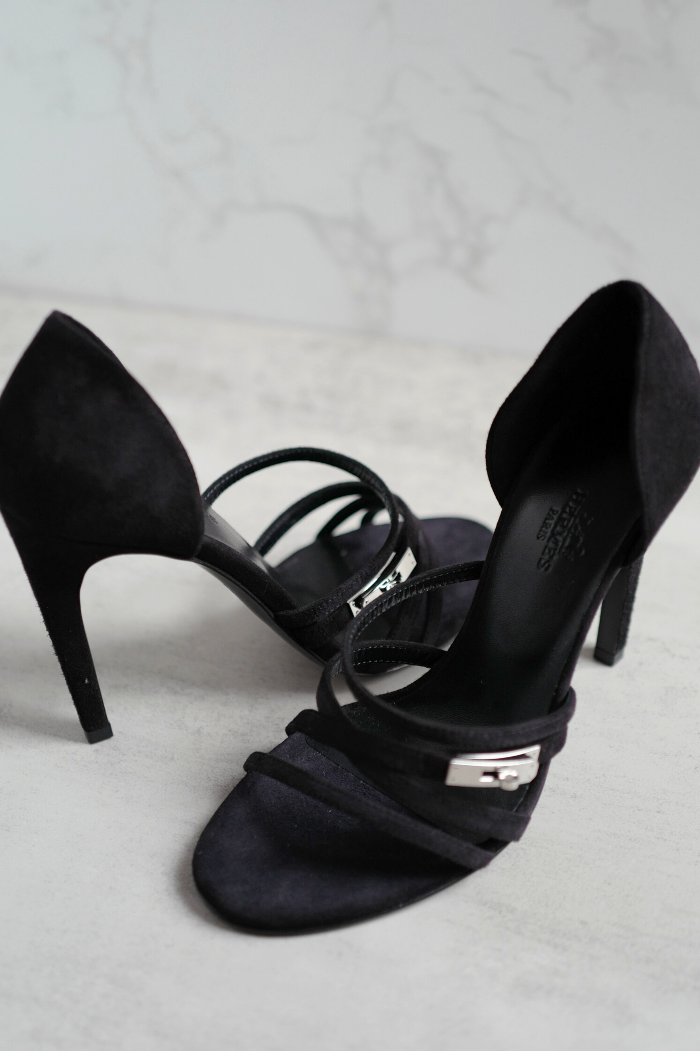 Hermès Lipstick 105 Sandal Noir Black Suede Strappy High Heels Size 37