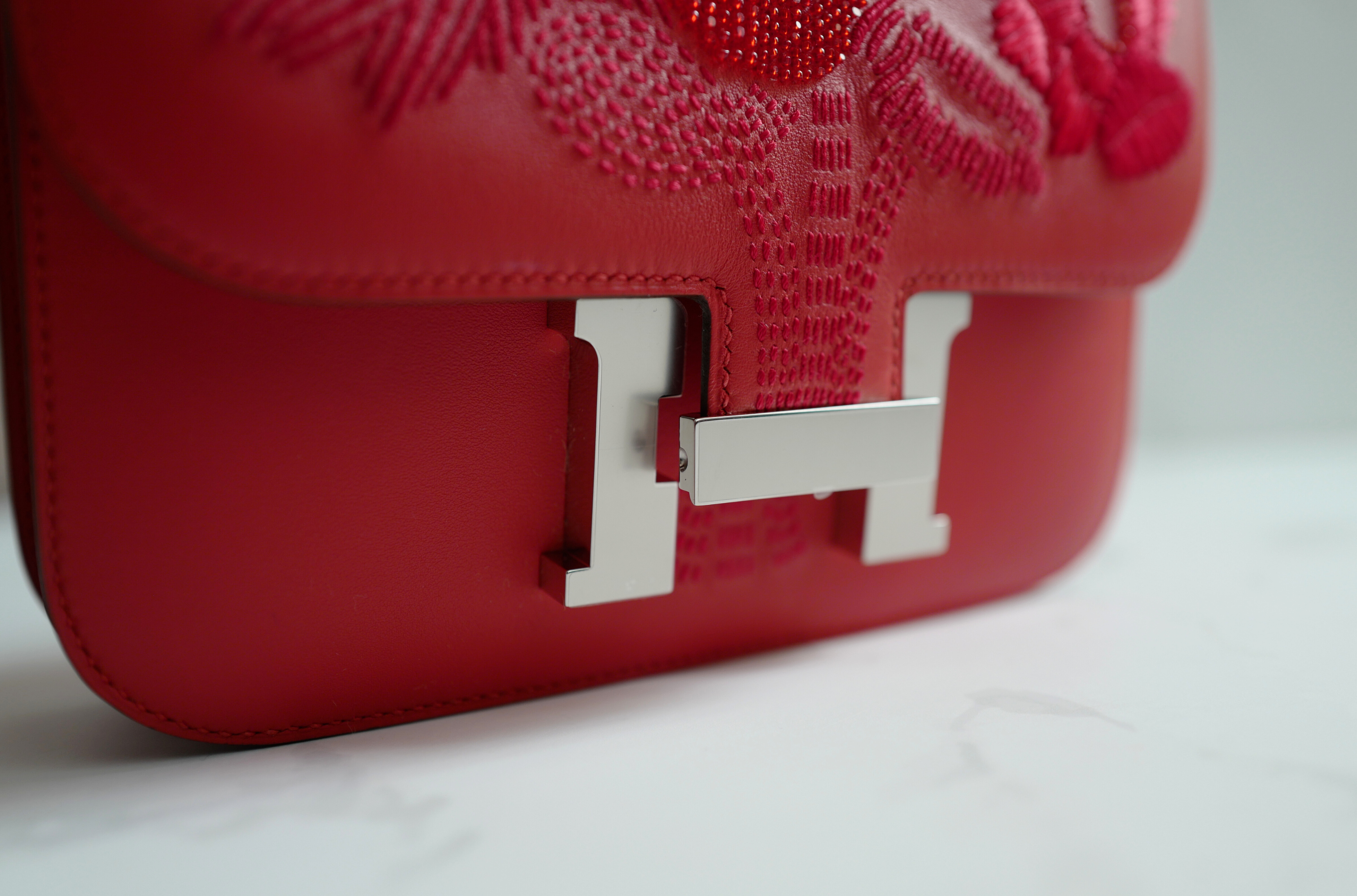 BNIB Hermes Mini Constance 18 Mirror Dancing Flowers Rouge Coeur with Palladium HW 2025