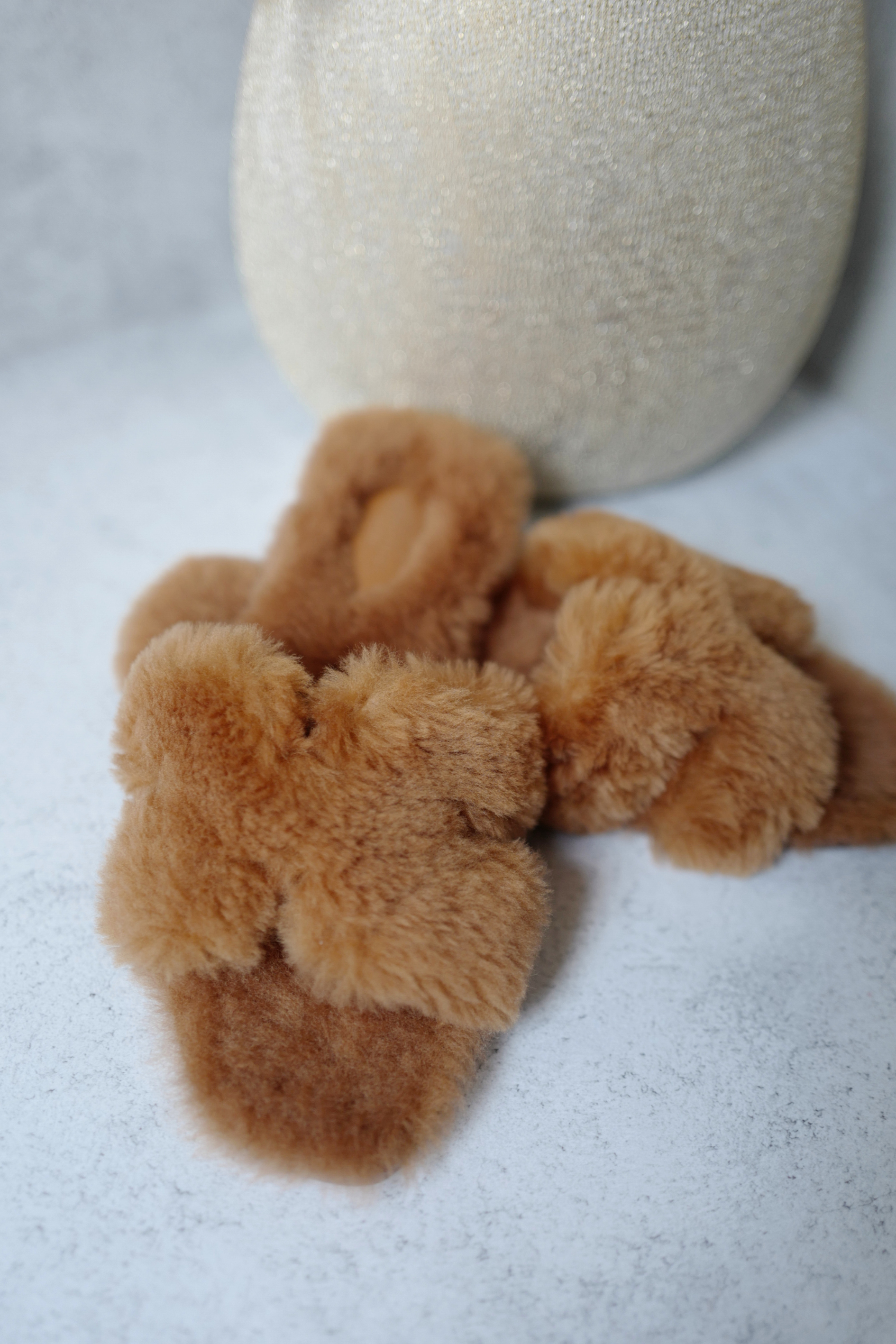 New Hermès Oran Sandal in Sheep Fur Naturel Size 38.5
