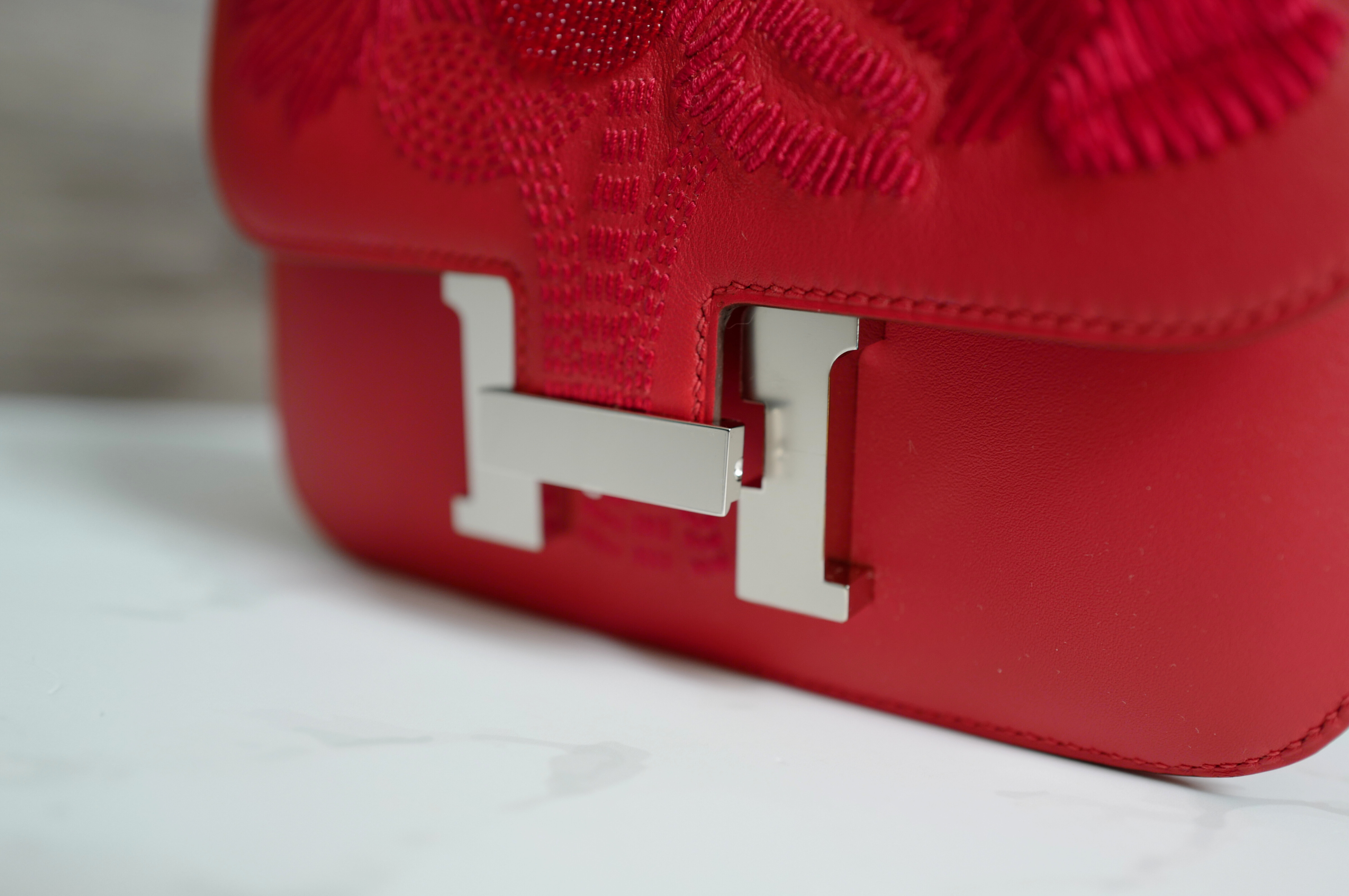 BNIB Hermes Mini Constance 18 Mirror Dancing Flowers Rouge Coeur with Palladium HW 2025