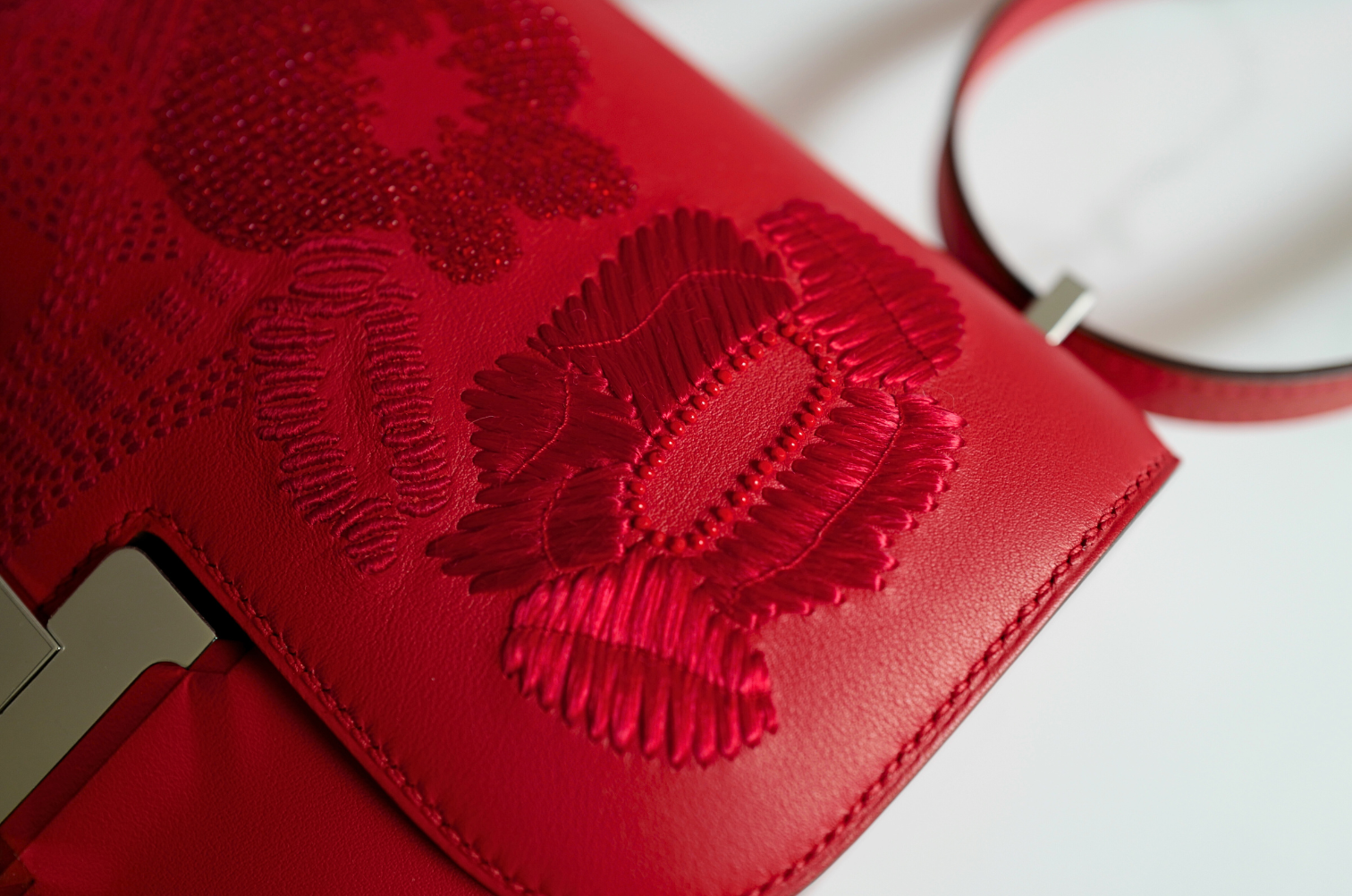 BNIB Hermes Mini Constance 18 Mirror Dancing Flowers Rouge Coeur with Palladium HW 2025