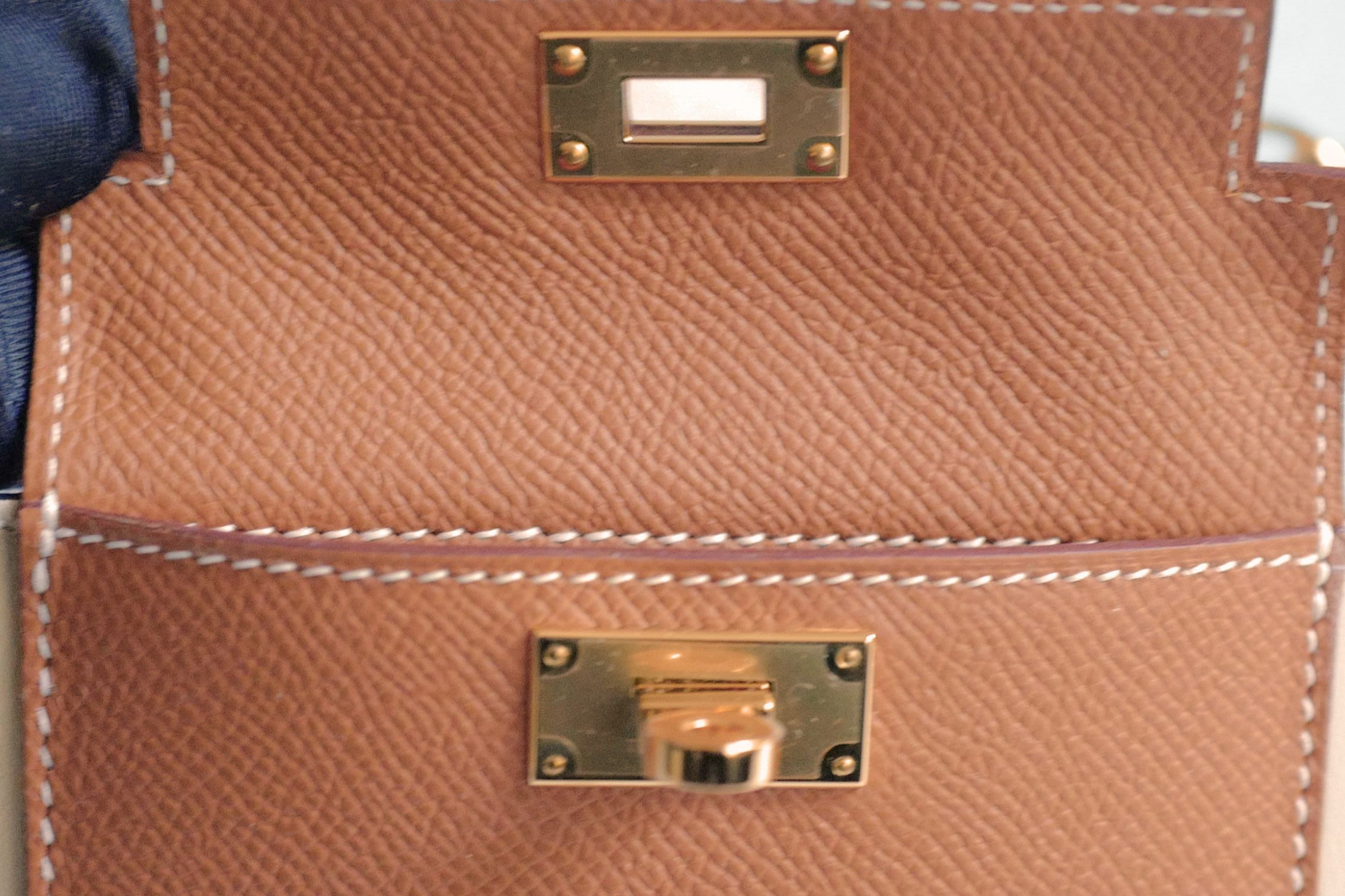 Hermès Kelly Pocket Bag Strap Naturel/Sable/Gold Swift Epsom Calfskin 105 mm