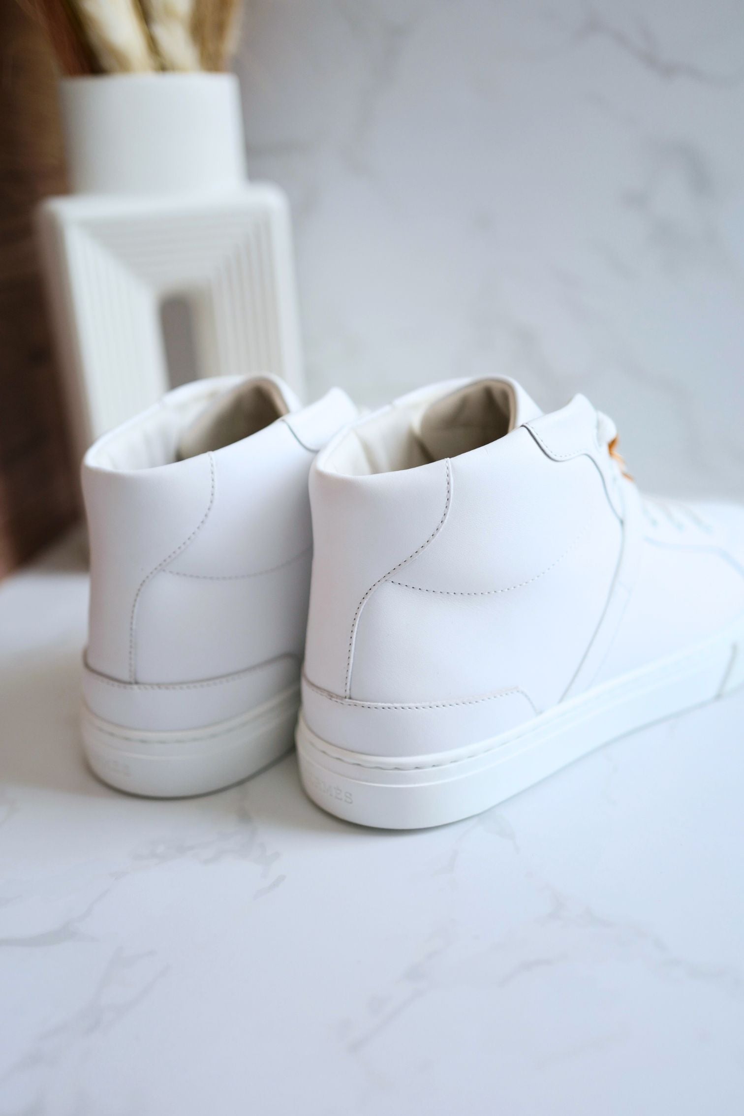 Hermès Daydream Sneaker White Leather Rose Gold Kelly Buckle Size 39.5