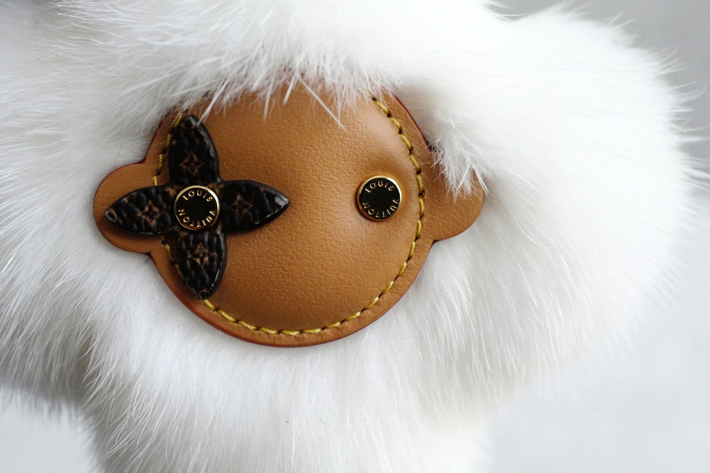 Louis Vuitton Vivienne Fur Key Holder White Mink Fur Leather Gold Hardware