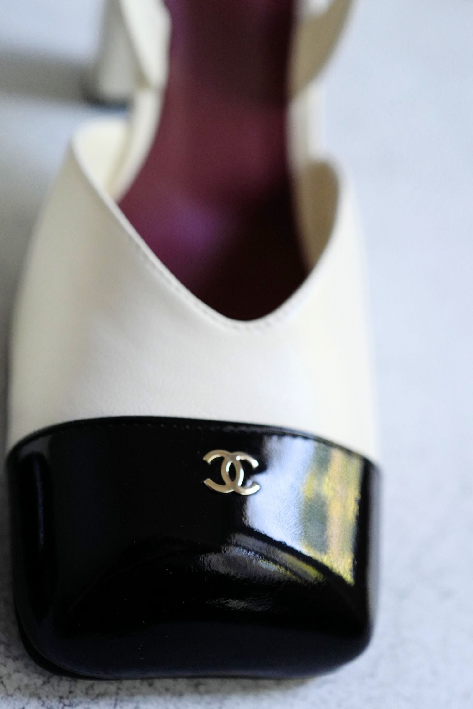 Chanel 26s Slingbacks Matthieu Blazy's Ivory Black Lambskin Calfskin Size 37