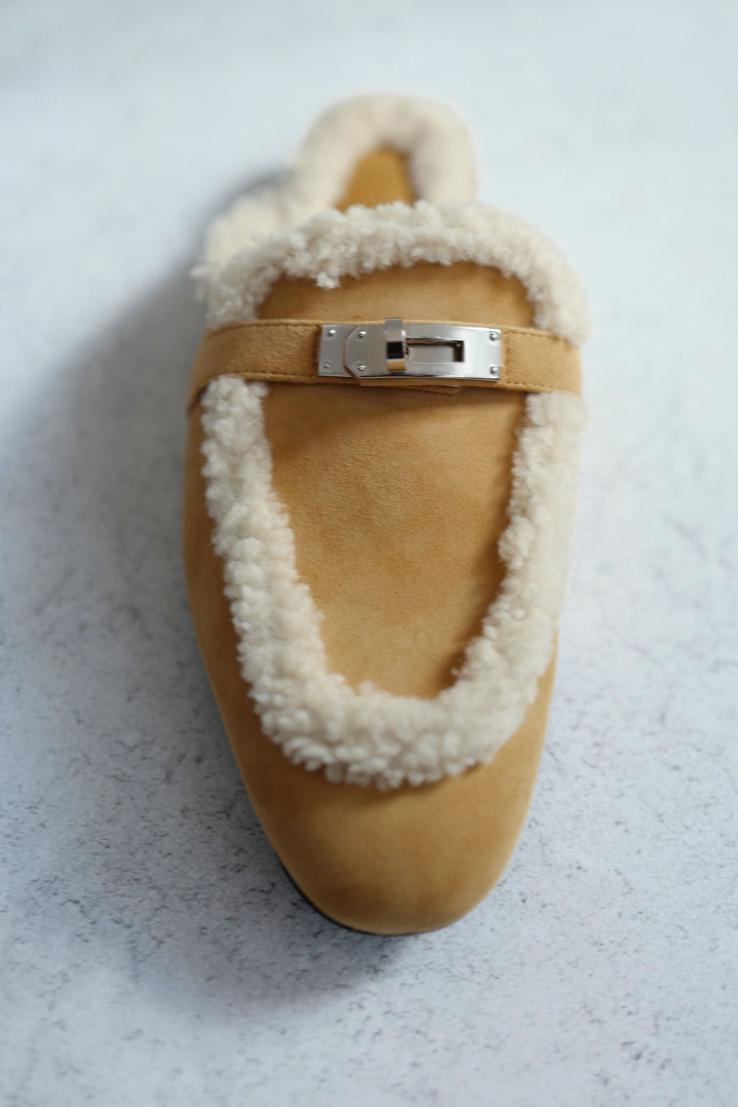BNIB Hermes Oz Mule Shearling Miel / Ecru Suede Palladium Hardware size 38