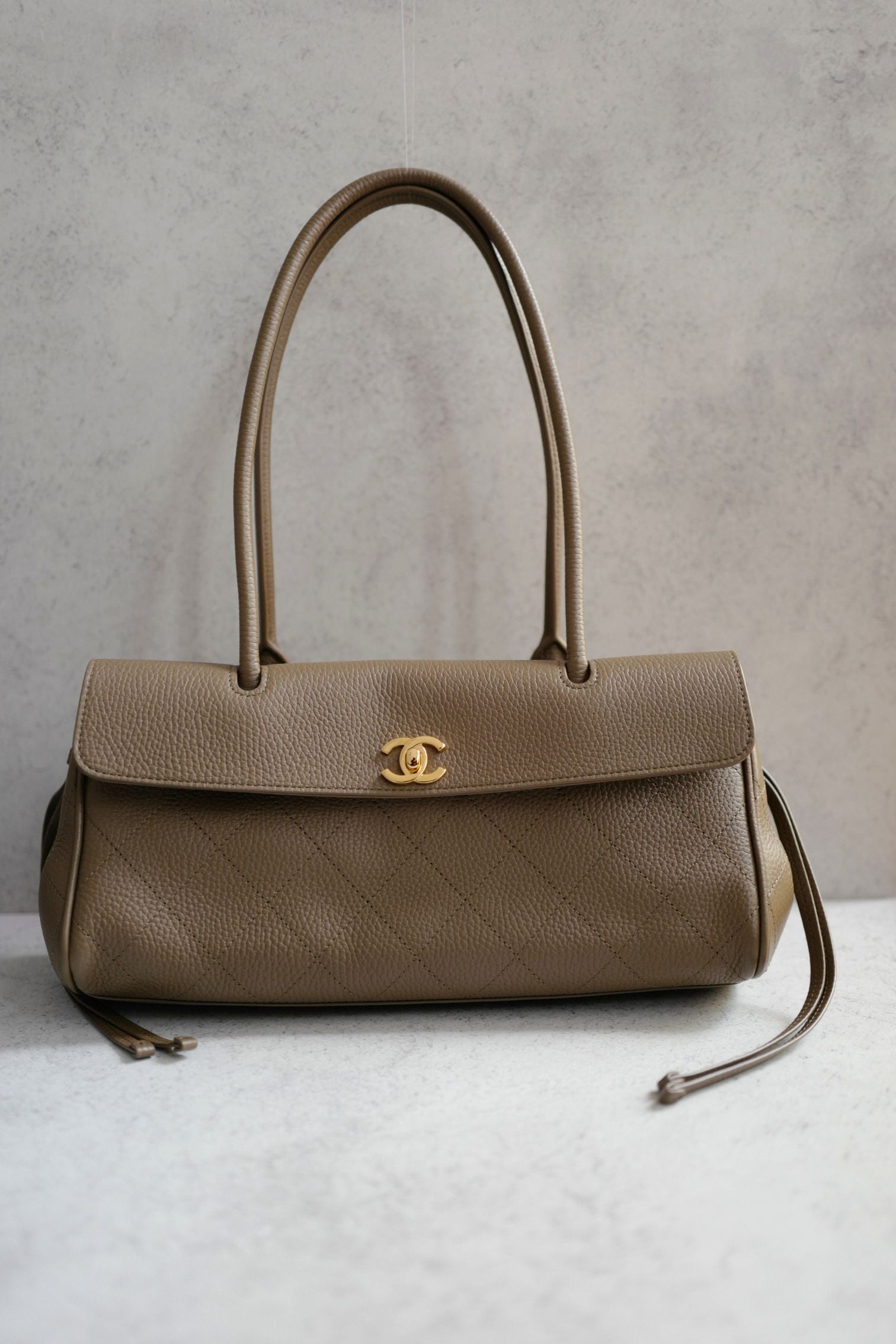 Chanel 26S Small Shopping Bag Matthieu Blazy Baguette Dark Khaki Calfskin GHW