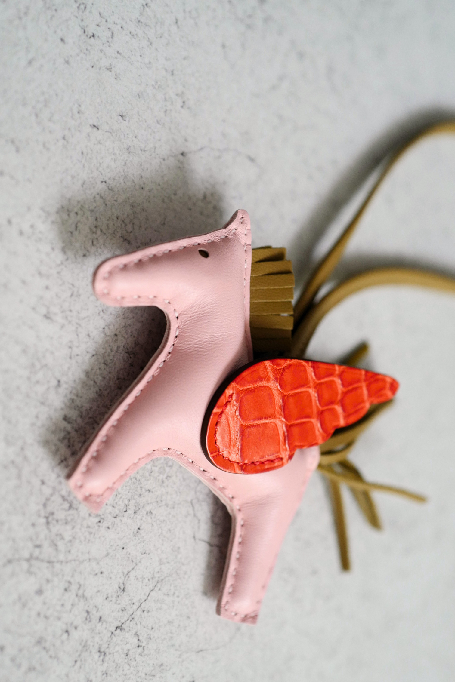 Hermès Rodeo Pegase PM Touch Dune Rose Sakura Agneau Milo Matte Alligator