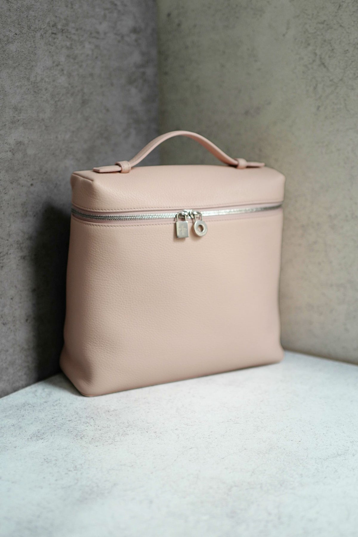 BNIB Loro Piana Extra Pocket backpack L23.5 in Candoglia Marble Rose Sakura Pink