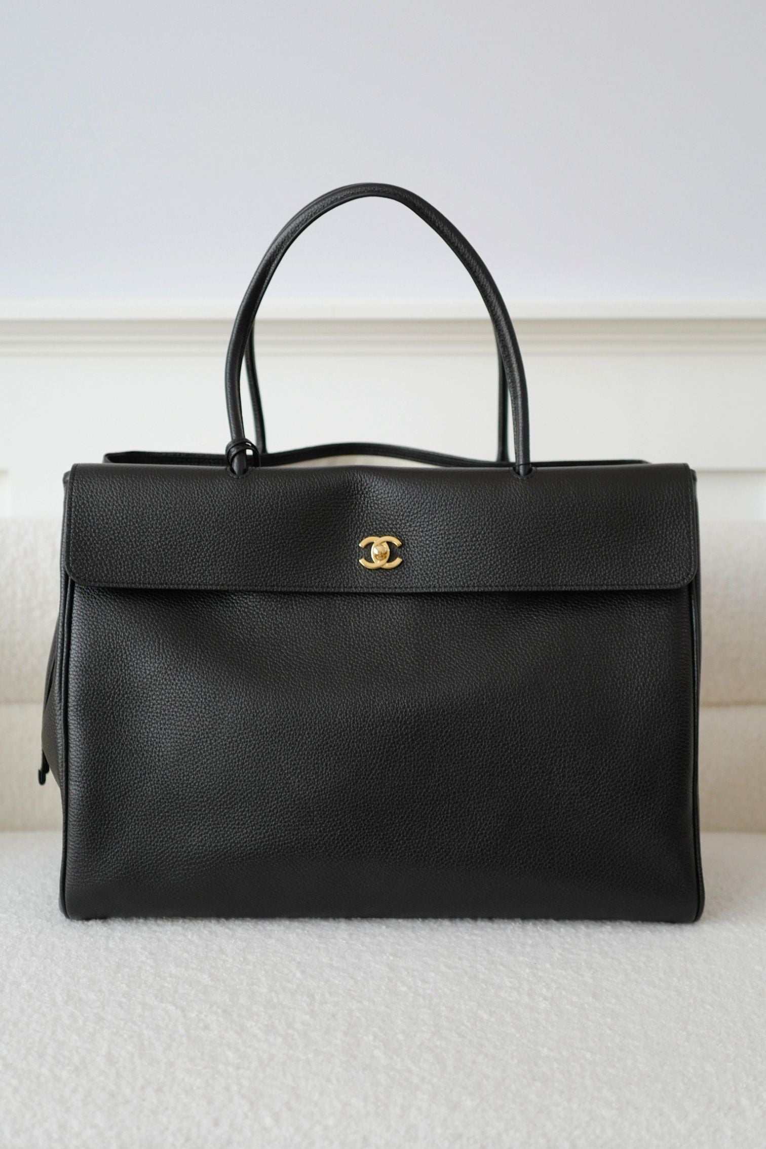 BNIB Chanel 26S Large Shopping Tote Bag Spring/Summer 2026 Collection.