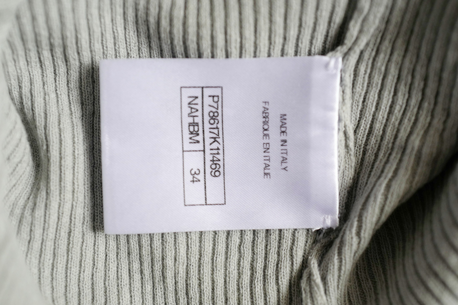 NEW Chanel Coco Beach 2025 Collection T-Shirt Grey size 34