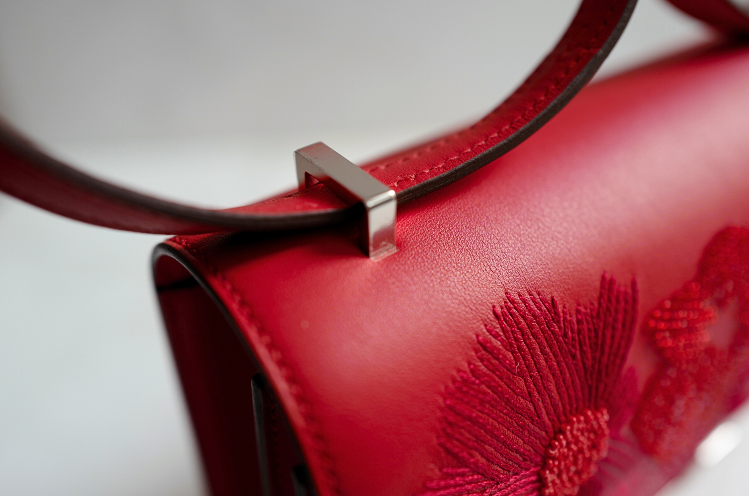 BNIB Hermes Mini Constance 18 Mirror Dancing Flowers Rouge Coeur with Palladium HW 2025