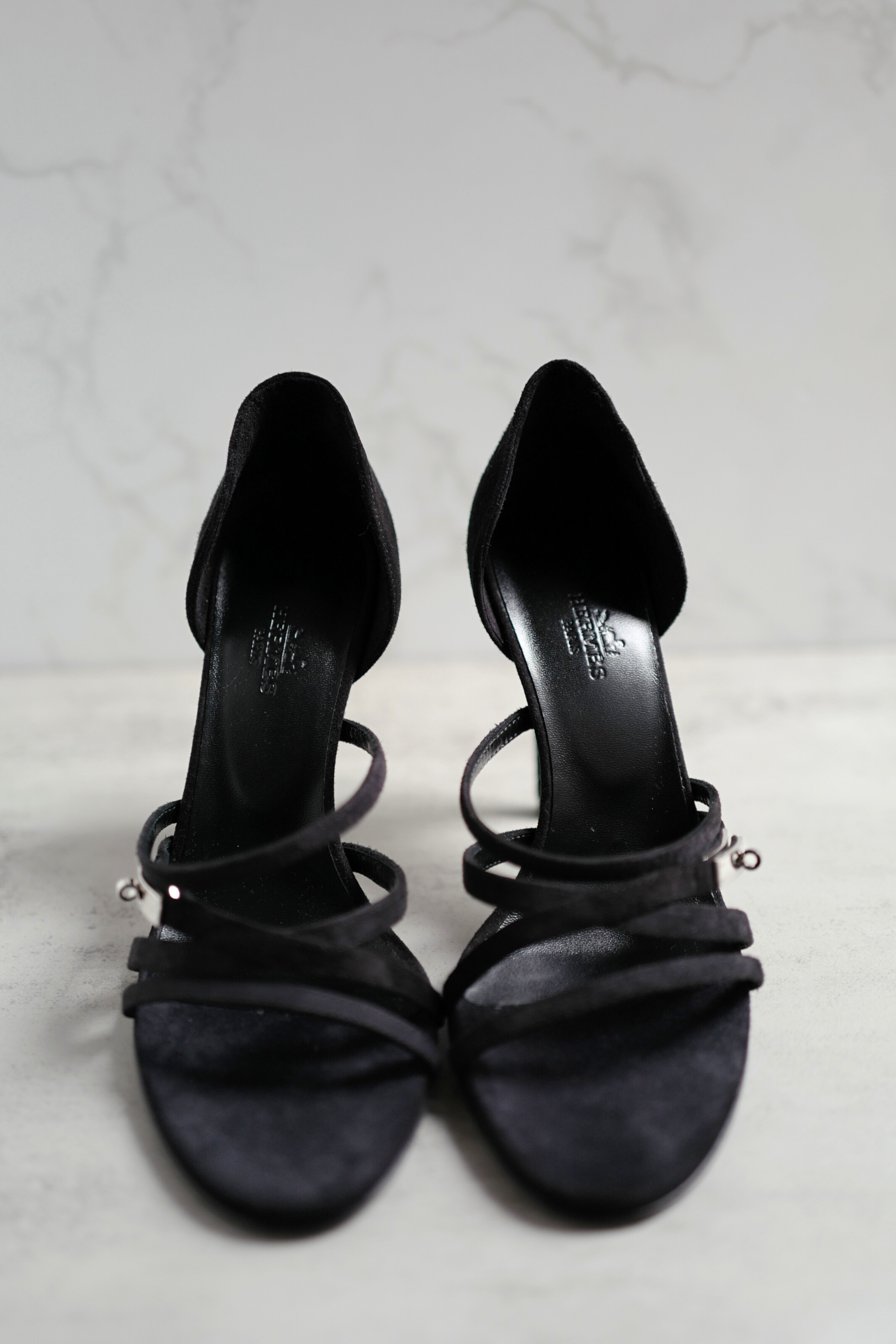 Hermès Lipstick 105 Sandal Noir Black Suede Strappy High Heels Size 37