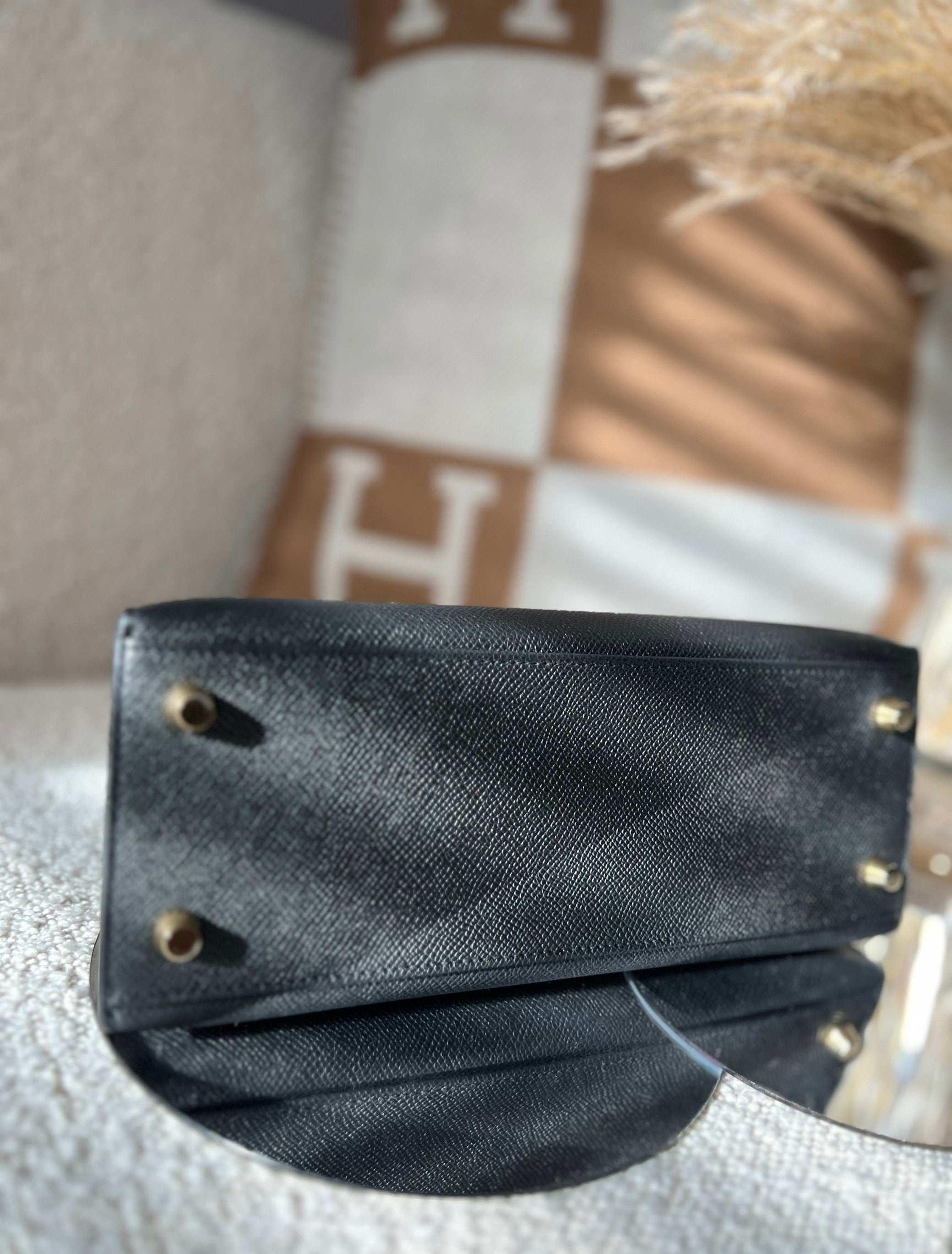 BNIB Hermes Kelly 25 Black Epsom Sellier with Gold Hardware