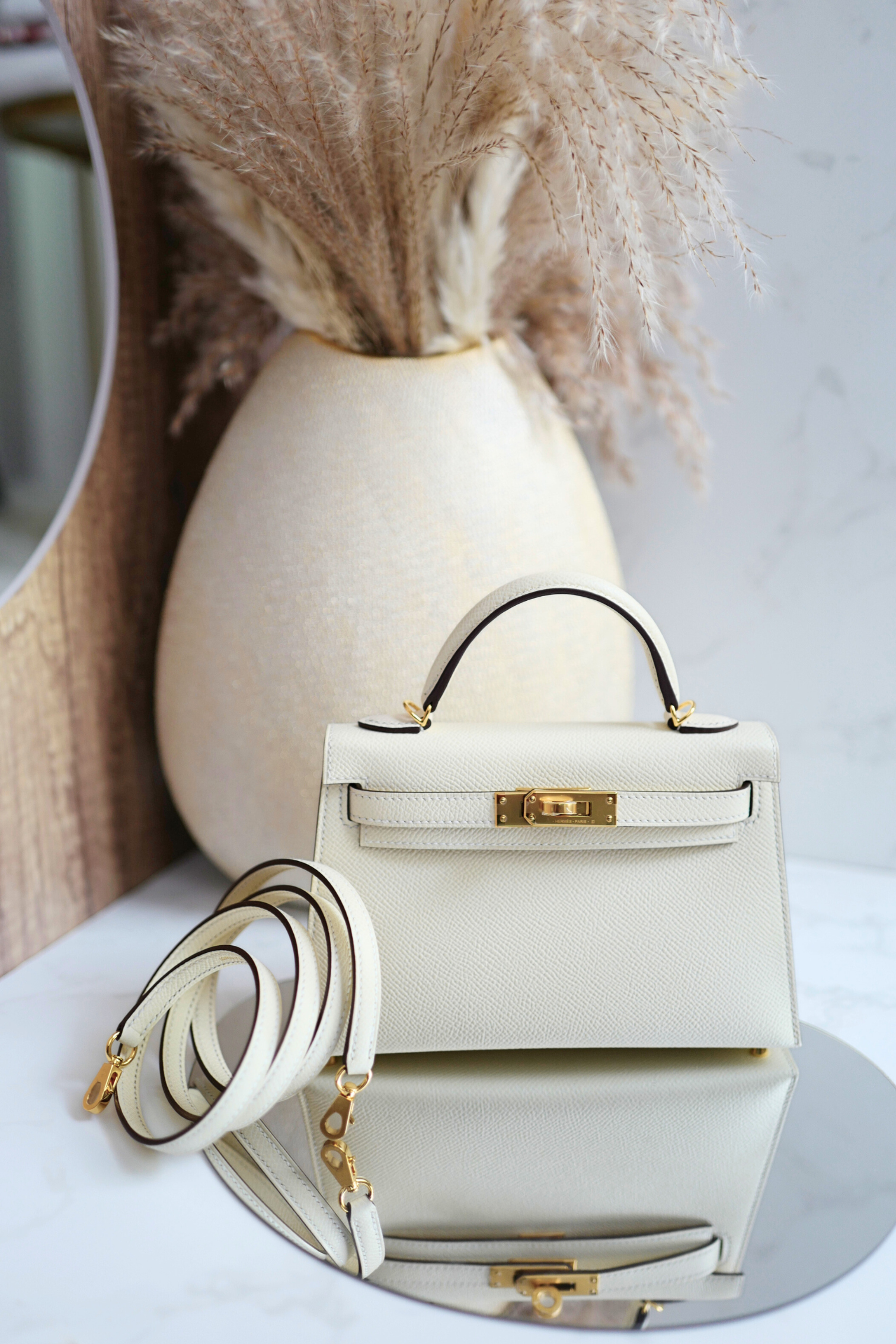 BNIB Hermès Mini Kelly 20 in Nata Epsom Leather Gold HW