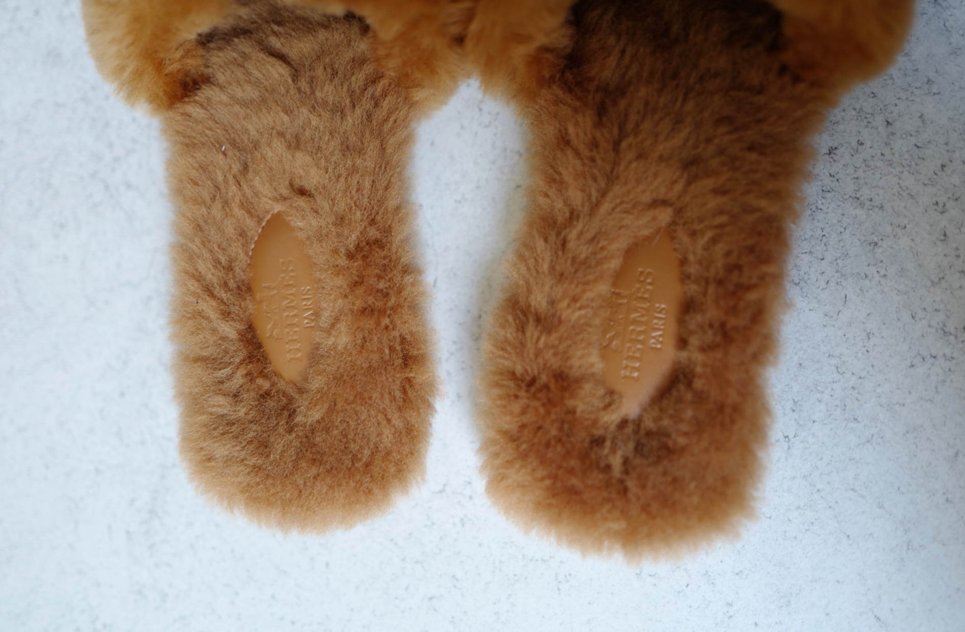 New Hermès Oran Sandal in Sheep Fur Naturel Size 38.5