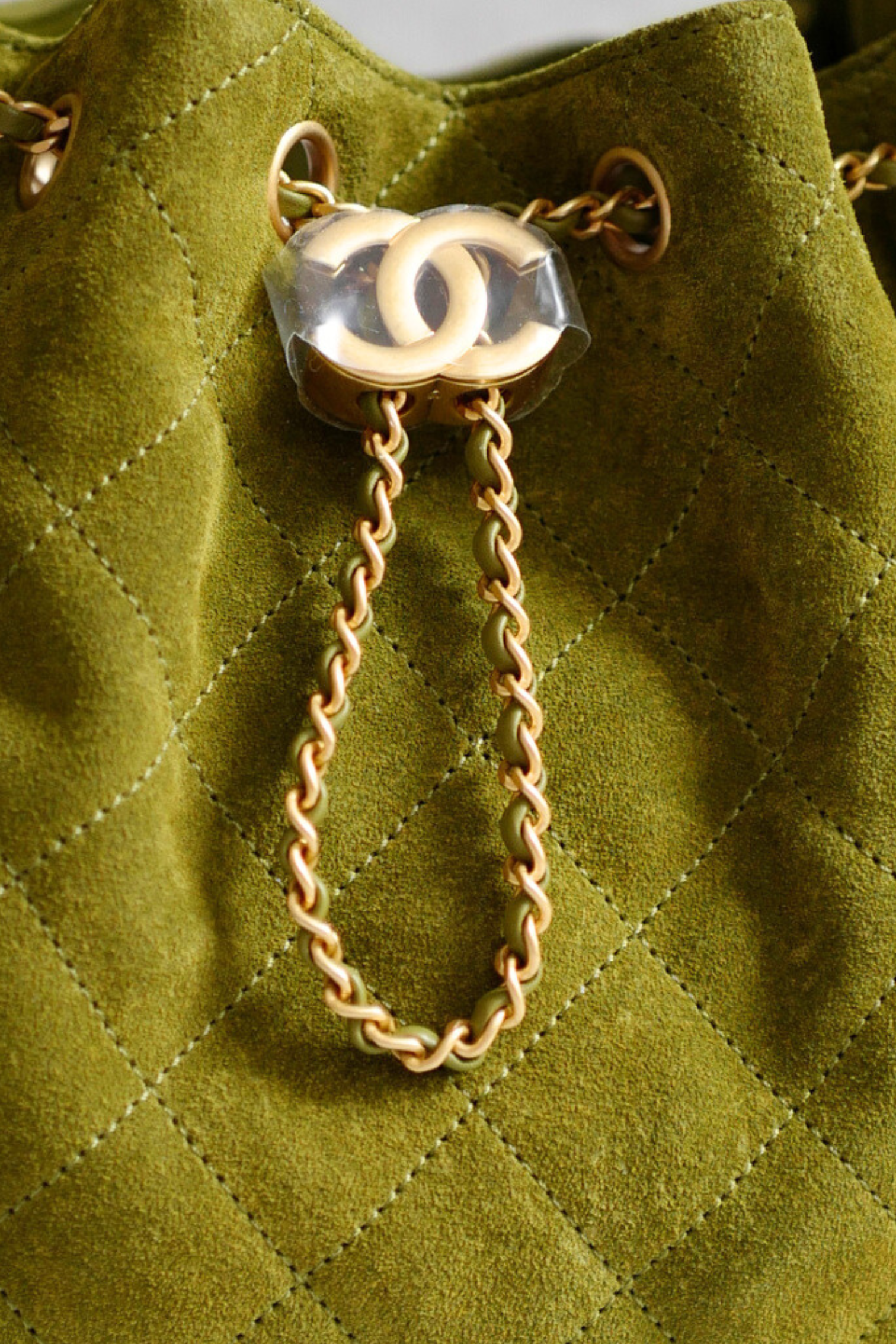 BNIB Chanel 25K Small Hobo Bag Khaki Green Suede with Gold Hardware